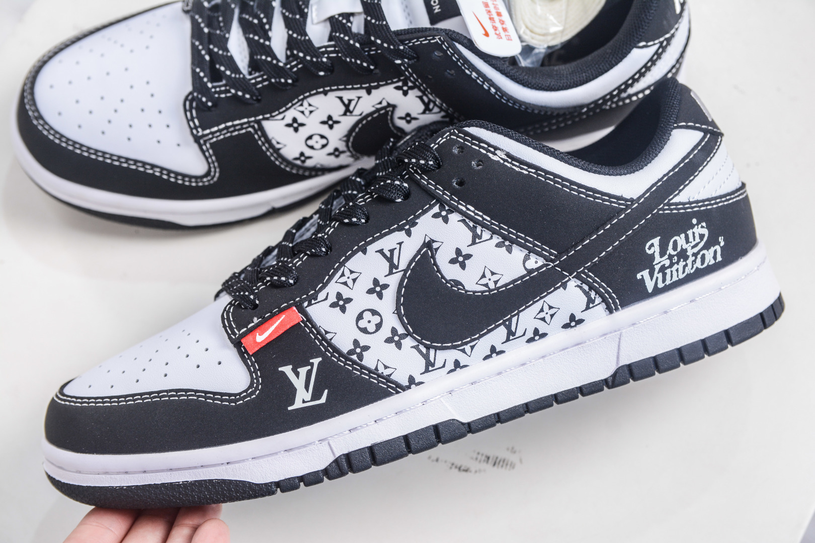 Nike SB Dunk Low x Louis Vuitton LV联名-黑白印花 CS1688-129