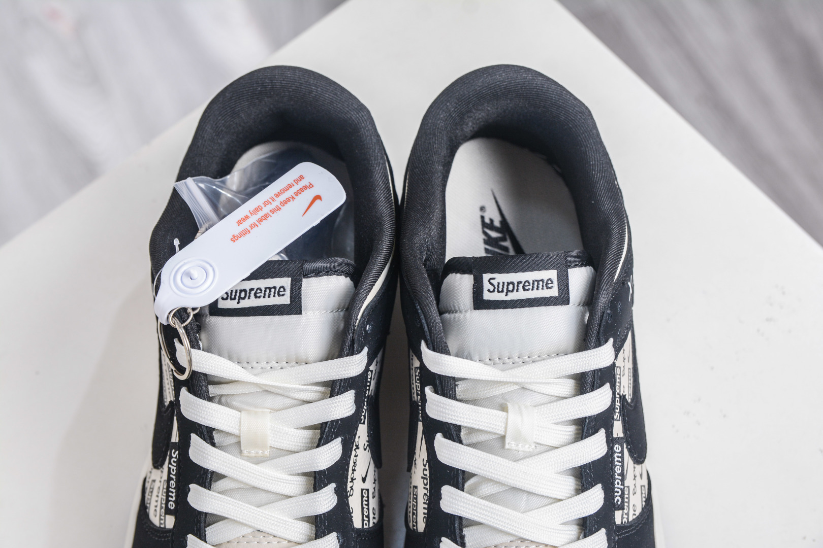 Nike SB Dunk Low X Stussy 斯图西联名-米黑印花 DS6608-013