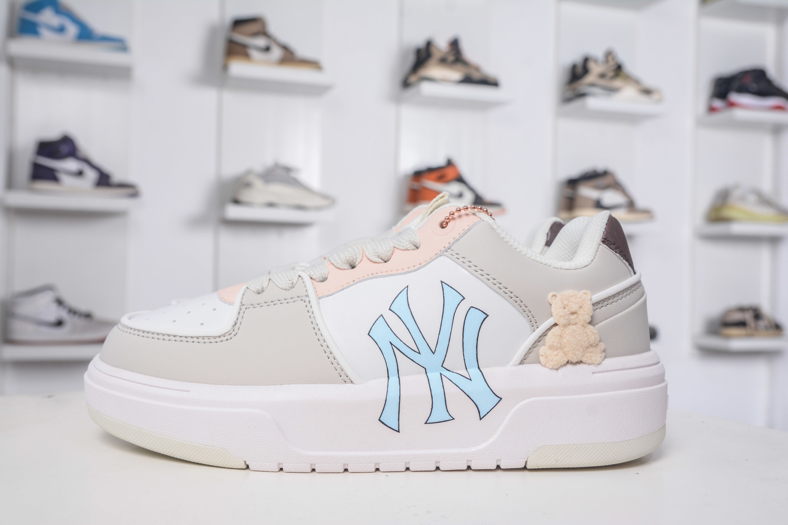 MLB Chunky Liner 气泡水母 奶油小熊 涂鸦定制配色学长鞋系列低帮老爹风轻量增高厚底百搭休闲运动慢跑鞋 3ASXCLB3N 50IVS