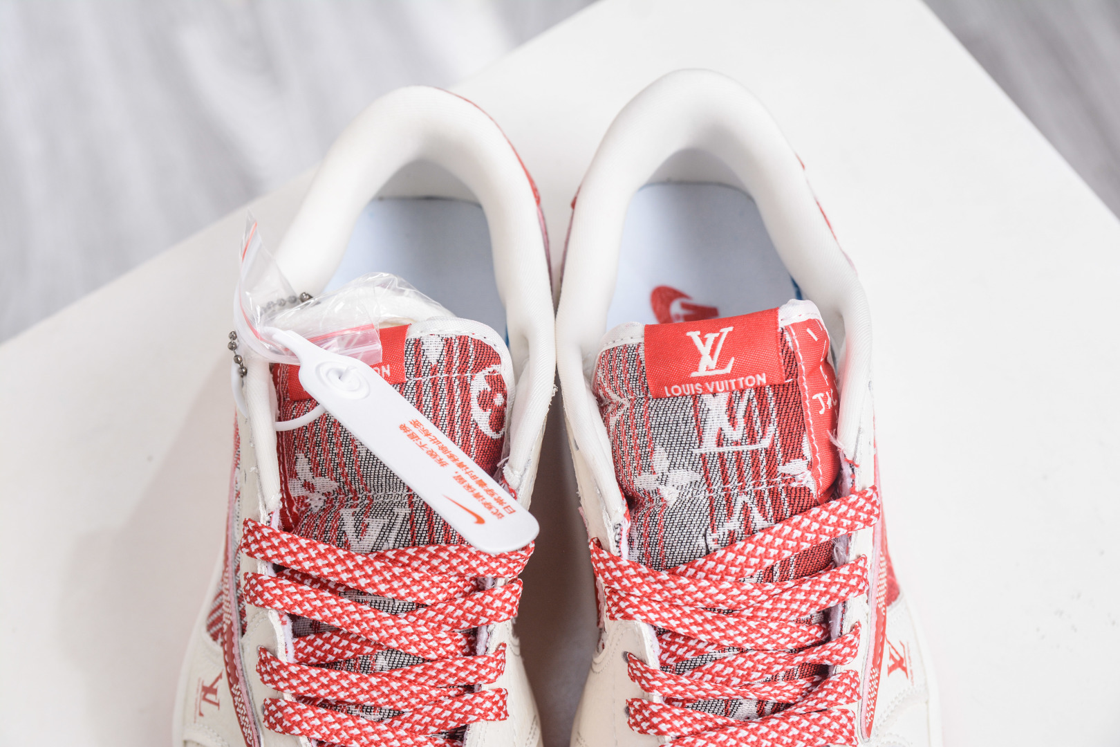 TS x Air Jordan x Louis Vuitton AJ1 Low 倒钩低帮LV联名-白红帆布 XS2025-067