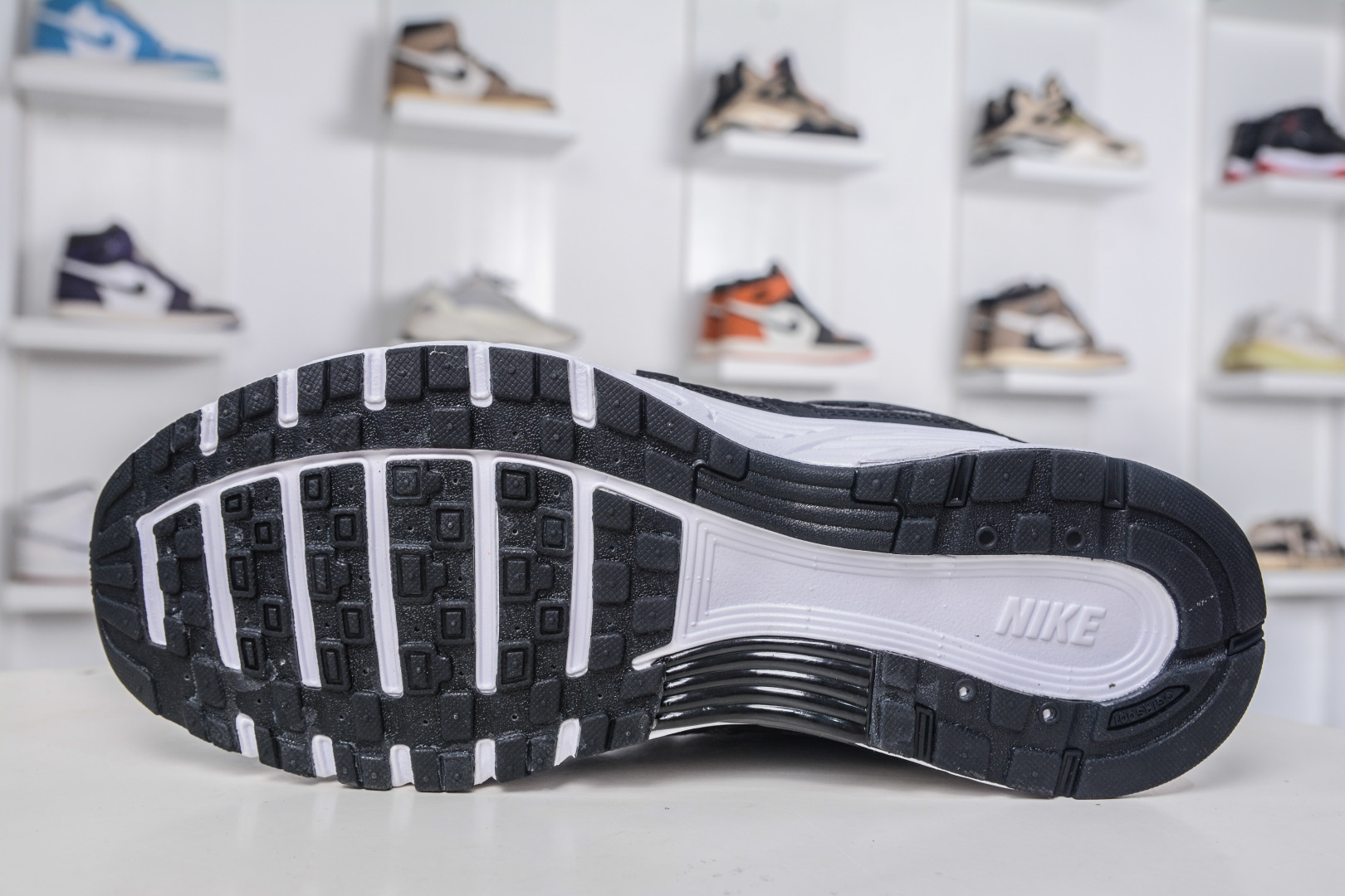 Nike Initiator Running 耐克INS 超火复古老爹跑鞋 CD6404-003