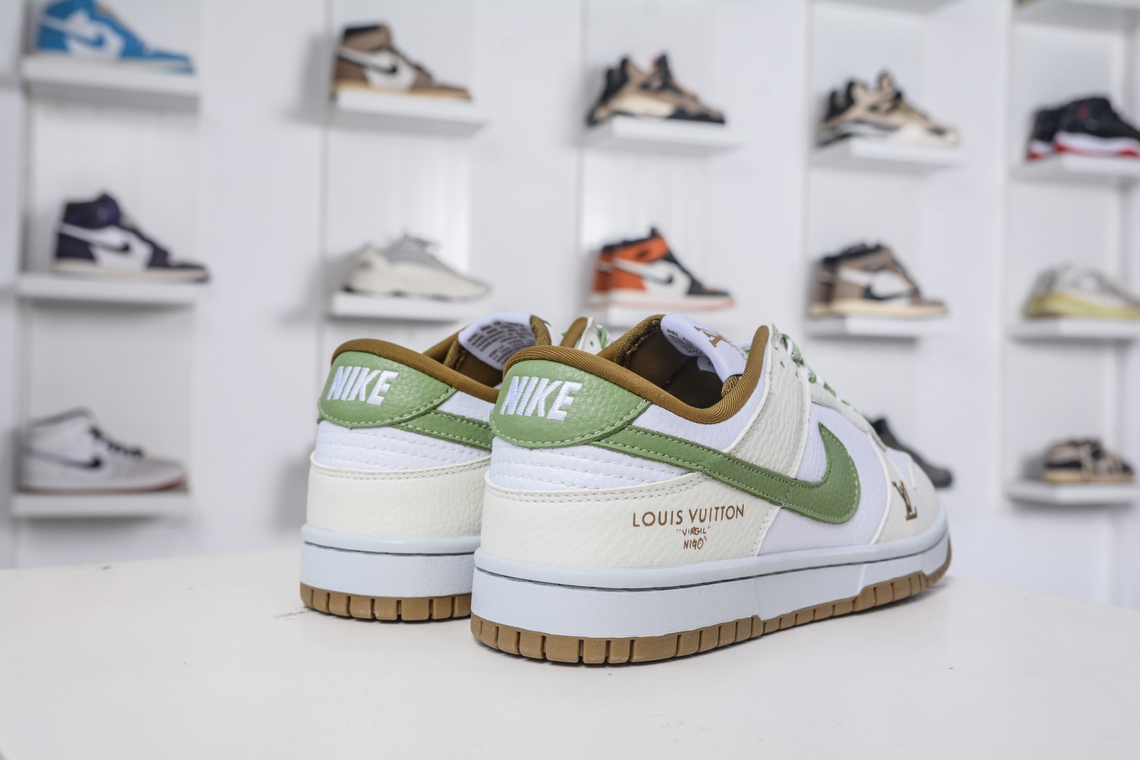 Nike SB Dunk Low x Louis Vuitton LV联名-白绿棕 SC0601-476