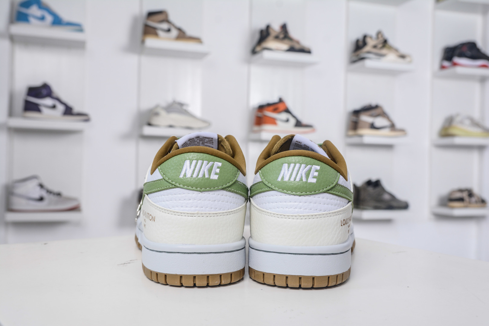 Nike SB Dunk Low x Louis Vuitton LV联名-白绿棕 SC0601-476