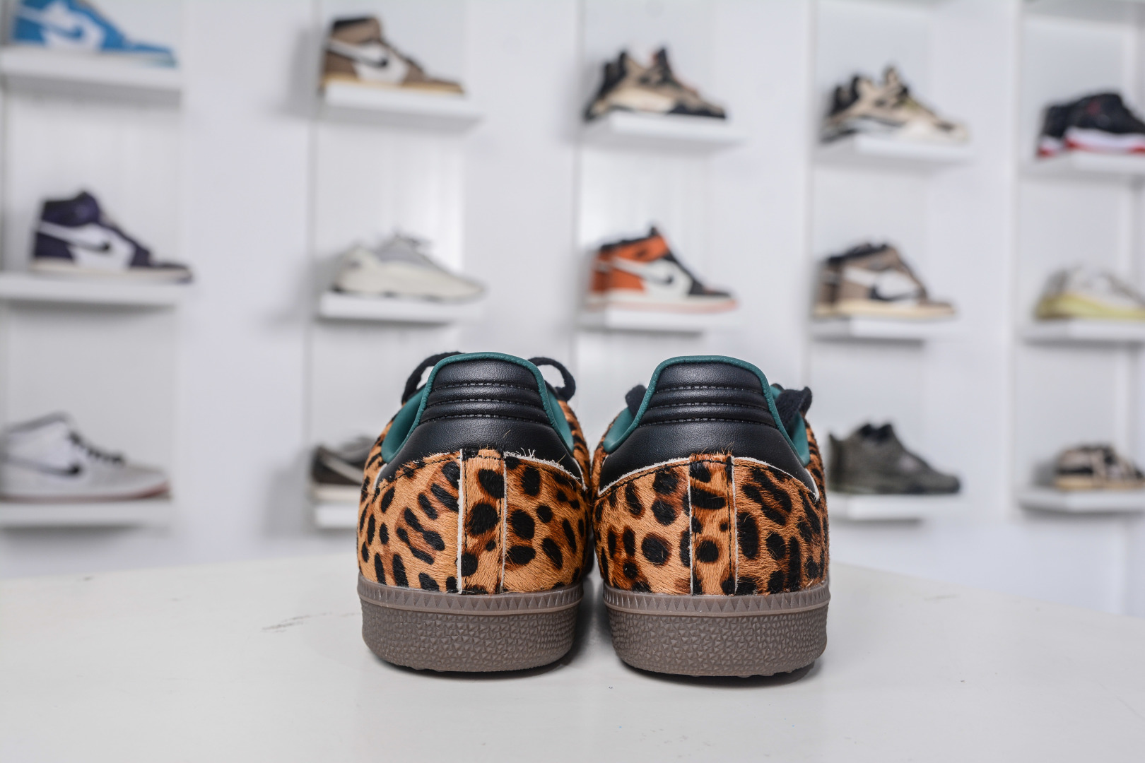 X版 Adidas Samba 复古桑巴板鞋 JI2735