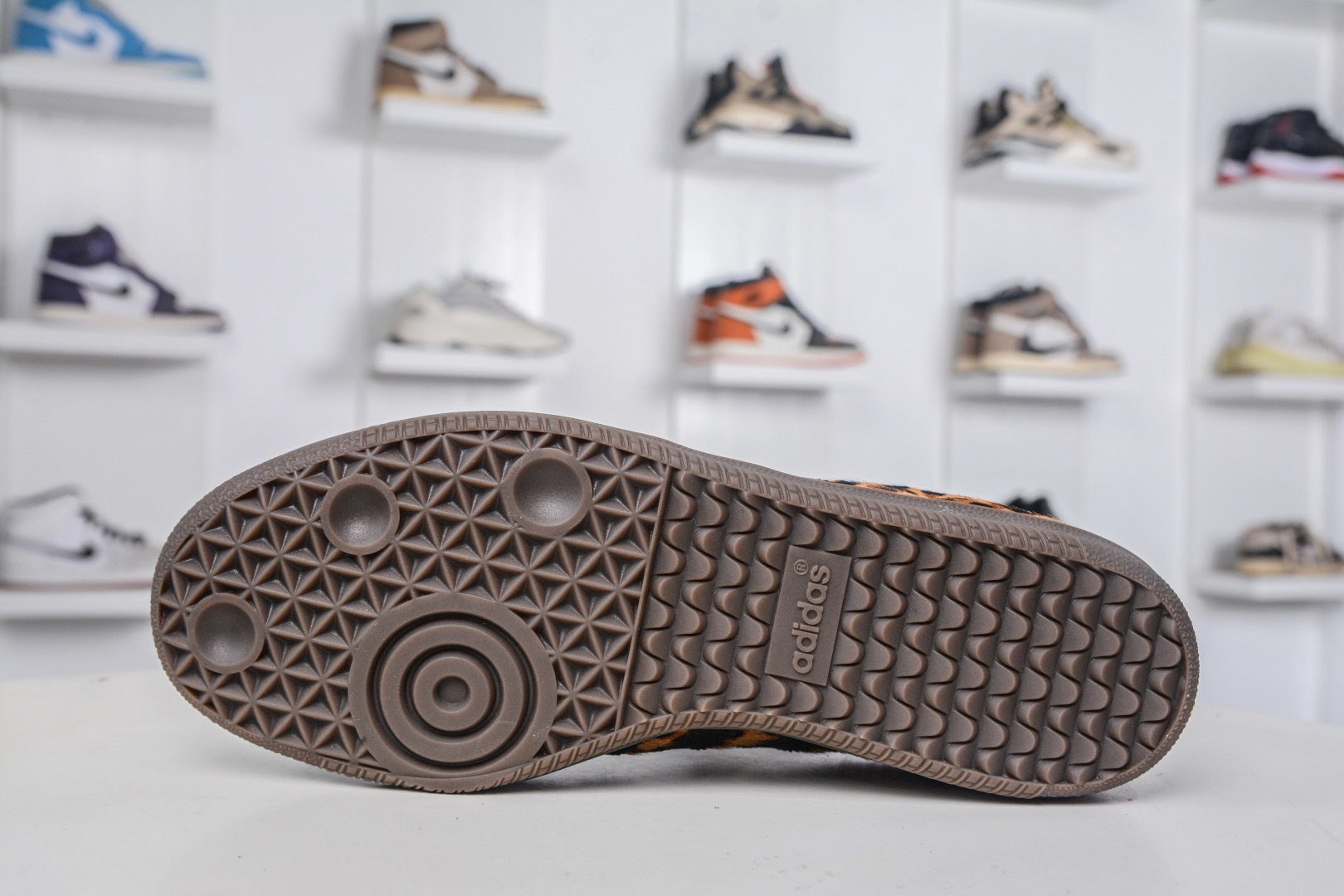 X版 Adidas Samba 复古桑巴板鞋 JI2735