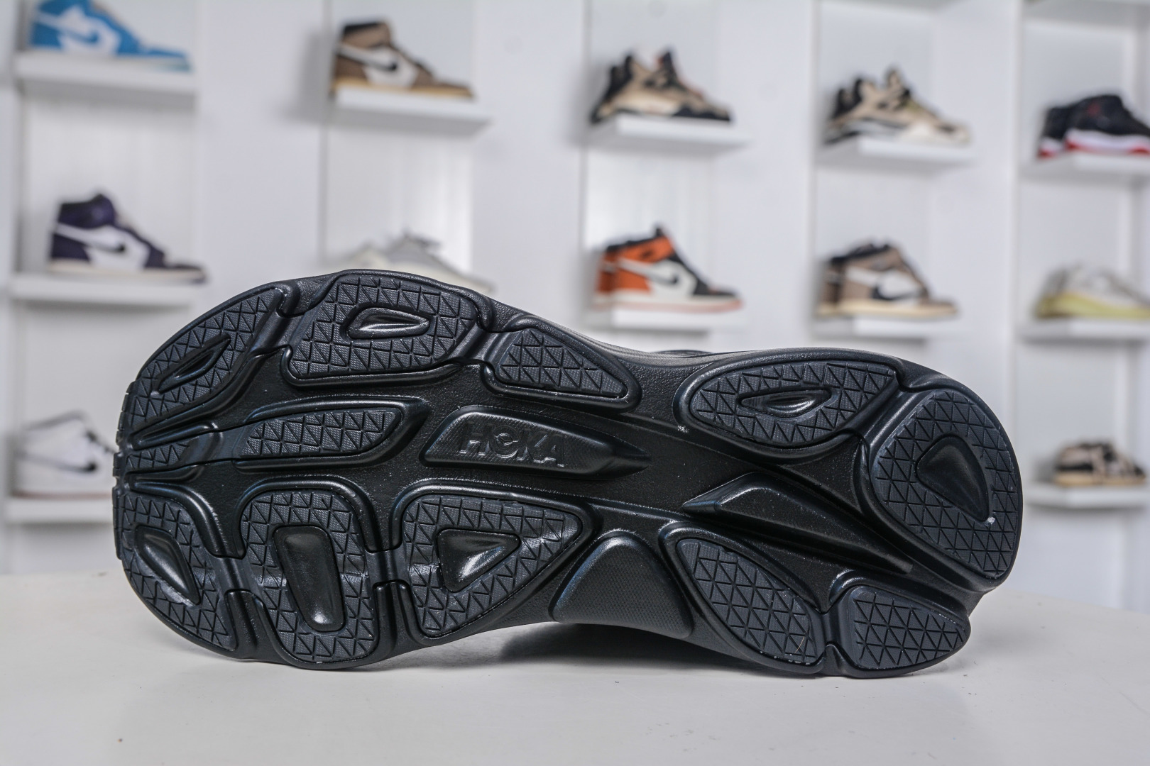 180 X版纯原HOKA ONE ONE Bondi 8 TS CAGED 轻量低帮户外越野跑鞋 1155391/BBLC