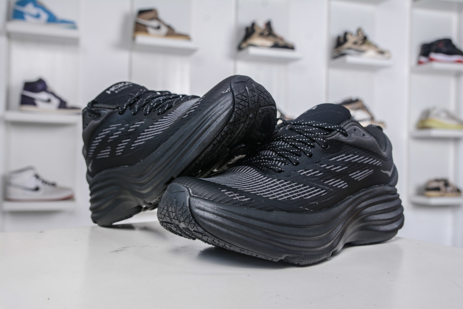 180 X版纯原HOKA ONE ONE Bondi 8 TS CAGED 轻量低帮户外越野跑鞋 1155391/BBLC