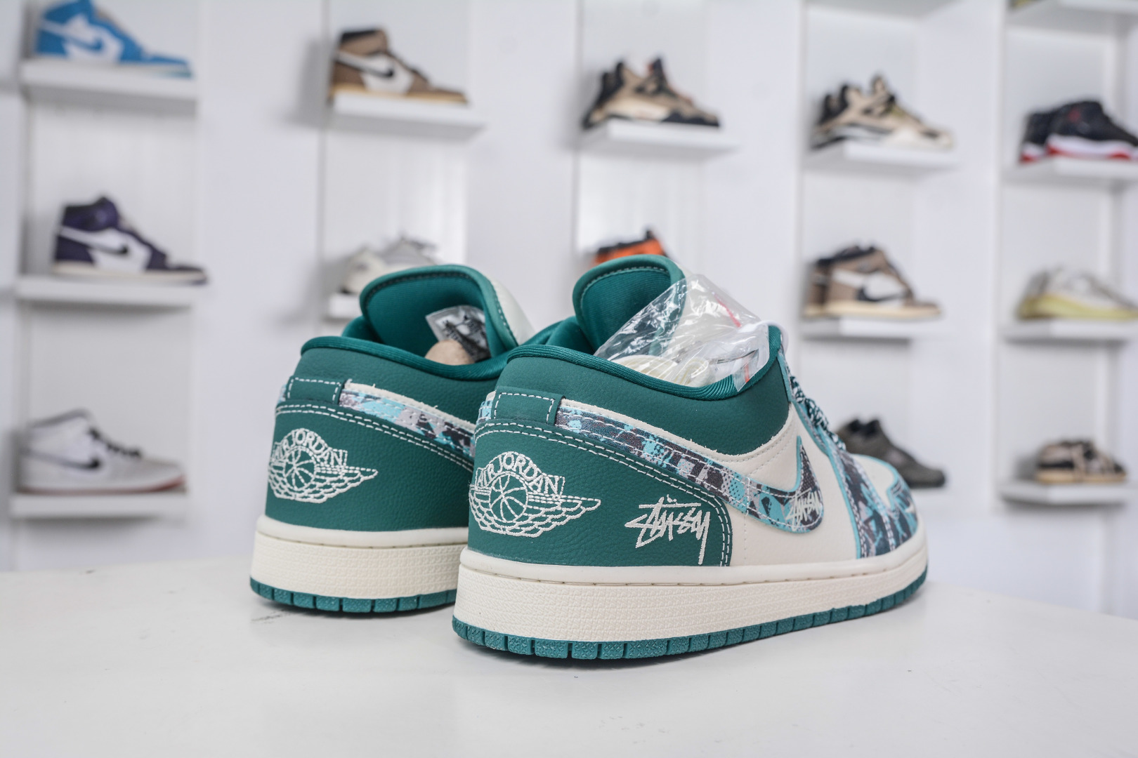 Air Jordan 1 Retro Low x Stussy 'Wild Green' Collab - Premium Comfort 7 cmp i1758641147840 3453 0 5
