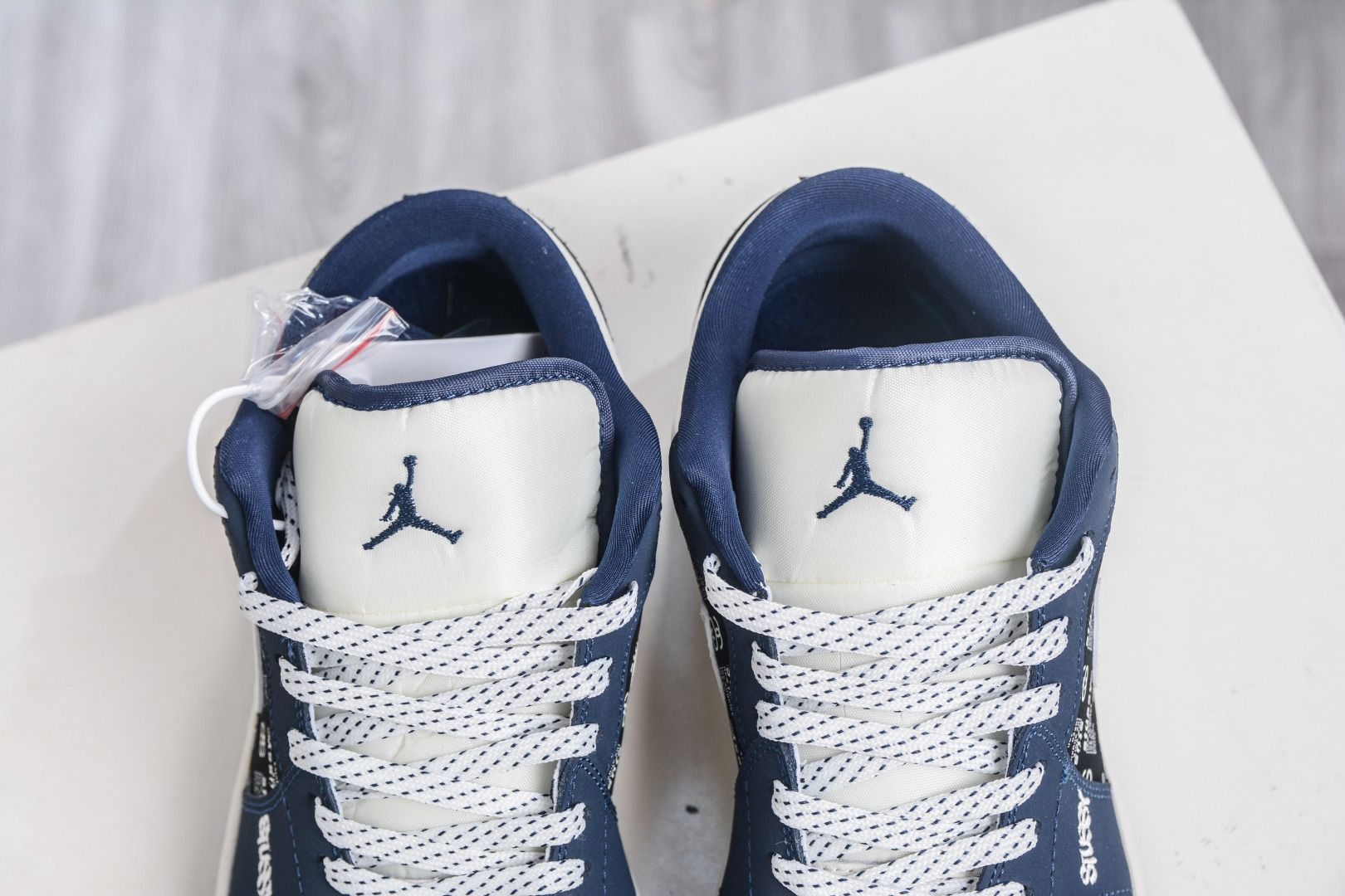 Air Jordan 1 Retro Low x Stussy Collab - White, Black & Blue - Size 36-45 9 cmp i1758641206732 3590 0 7