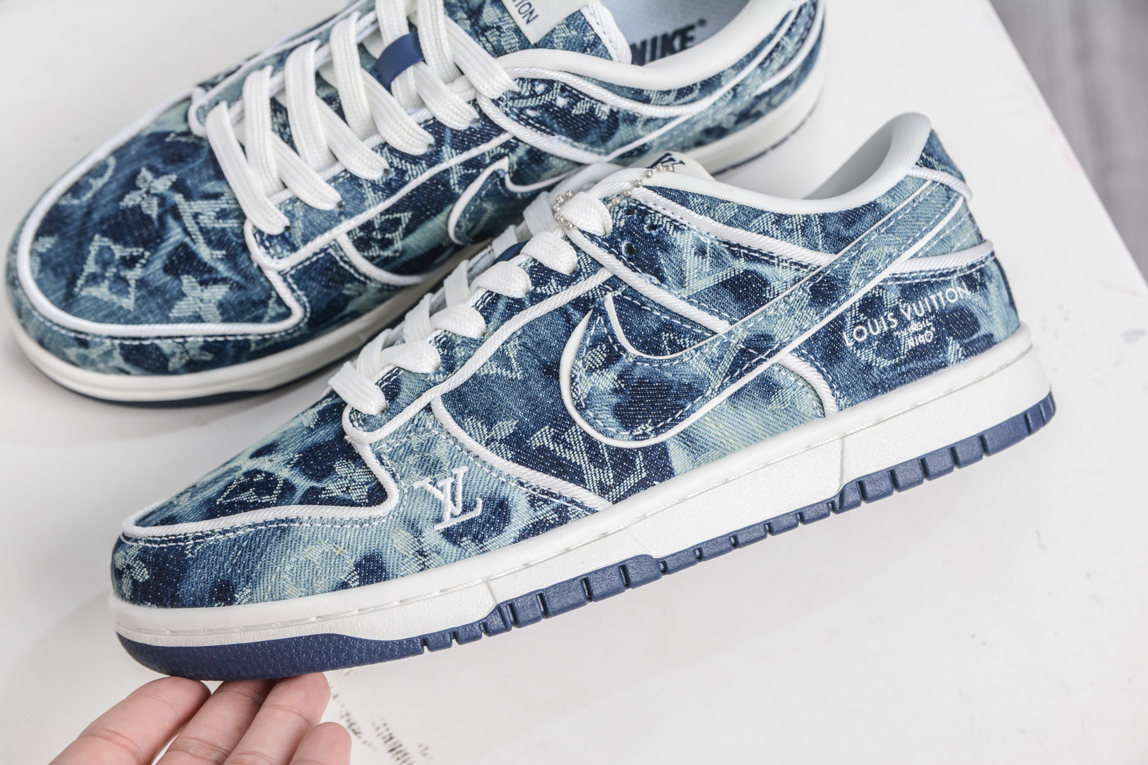 Nike SB Dunk Low x Louis Vuitton Blue Denim Sneakers Size US 4-11 8 cmp i1758641268505 3678 0 6