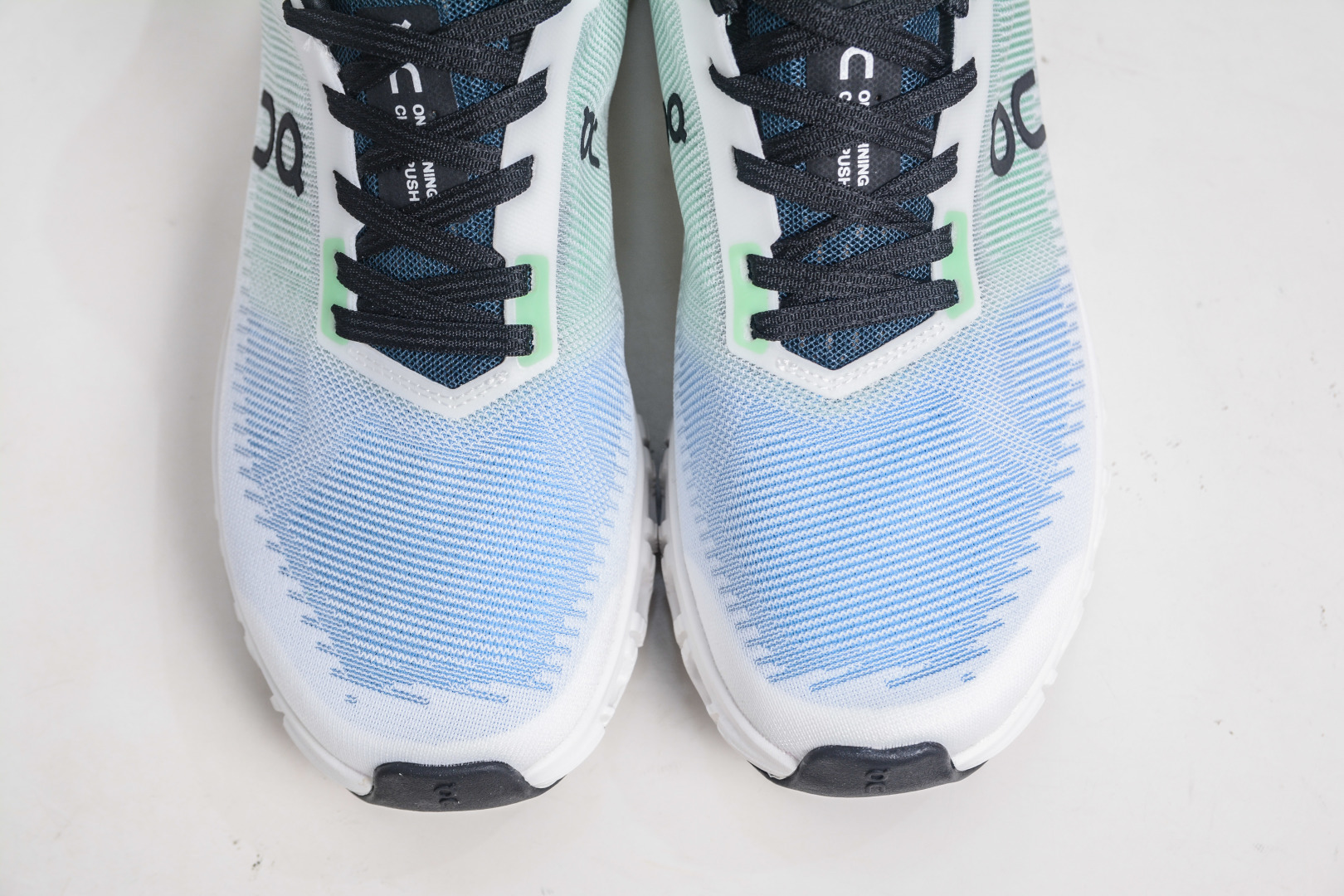 On Running Cloud Hi Edge Women's Sneakers | Outdoor Street Style Running Shoes 9 cmp i1758641432785 1839 0 8