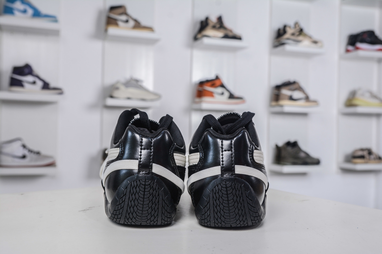 CS版 Rose x PUMA彪马 Speedcat 系列 联名款 赛车 德训双鞋带 绑带休闲运动低帮板鞋 404391-01