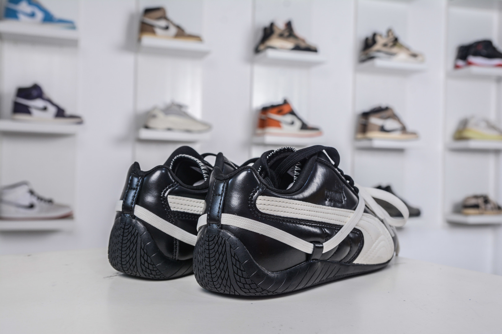 CS版 Rose x PUMA彪马 Speedcat 系列 联名款 赛车 德训双鞋带 绑带休闲运动低帮板鞋 404391-01