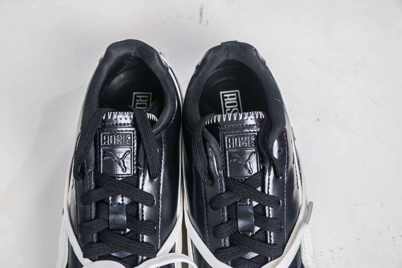 CS版 Rose x PUMA彪马 Speedcat 系列 联名款 赛车 德训双鞋带 绑带休闲运动低帮板鞋 404391-01