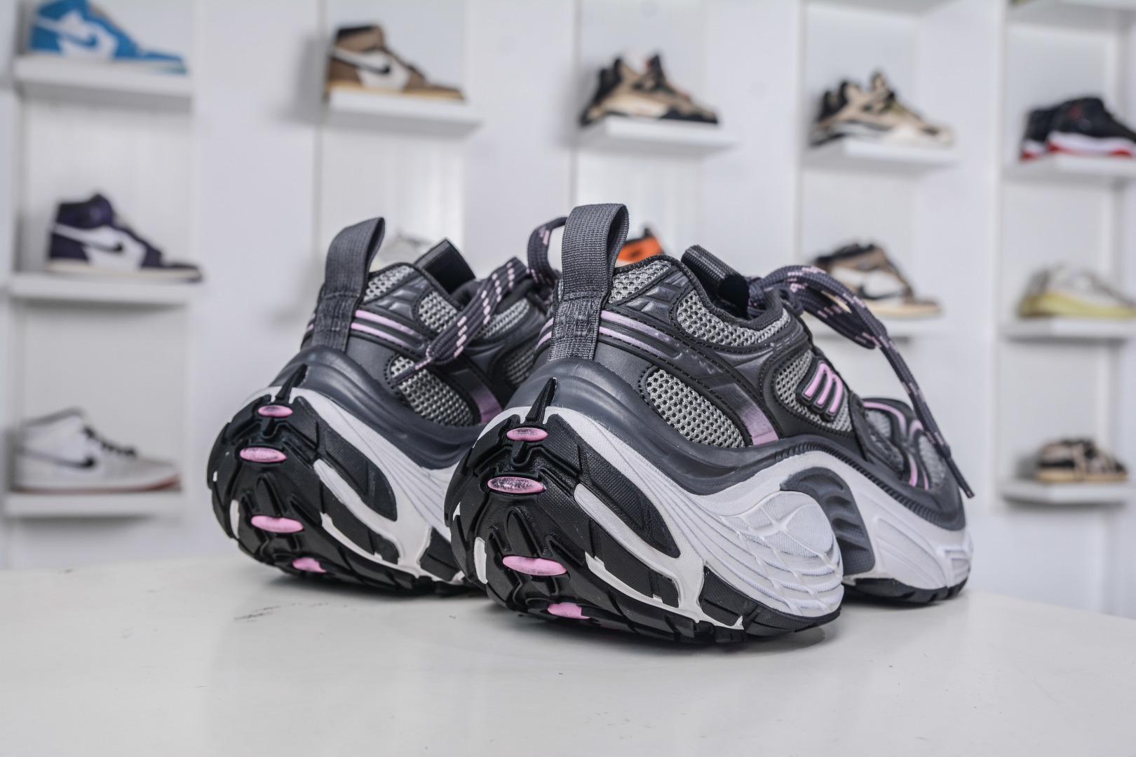 400 XA版本 Balenciaga CAR Sneaker 巴黎世家6XL圆头系带 舒适百搭低帮生活休闲鞋老爹鞋 815853 W2MV2 1591