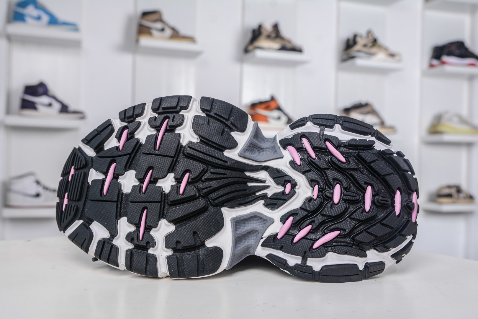 400 XA版本 Balenciaga CAR Sneaker 巴黎世家6XL圆头系带 舒适百搭低帮生活休闲鞋老爹鞋 815853 W2MV2 1591