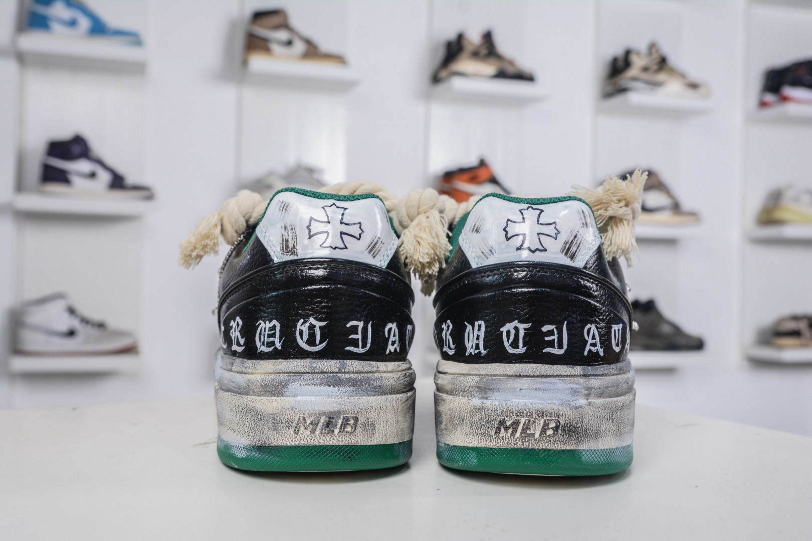 270 MLB Chunky Liner 冷银幽谷 涂鸦定制配色学长鞋系列低帮老爹风轻量增高厚底百搭休闲运动慢跑鞋 3ASXCA12N 50WHS-Chinese UA Cheap High Quatity Brand Clothes Bags handbags Sneakers wholesale wholesaler seller from China Factory suppliers Fashion Clothing Shoes best Quality Beautiful Price 270 MLB Chunky Liner 冷银幽谷 涂鸦定制配色学长鞋系列低帮老爹风轻量增高厚底百搭休闲运动慢跑鞋 3ASXCA12N 50WHS