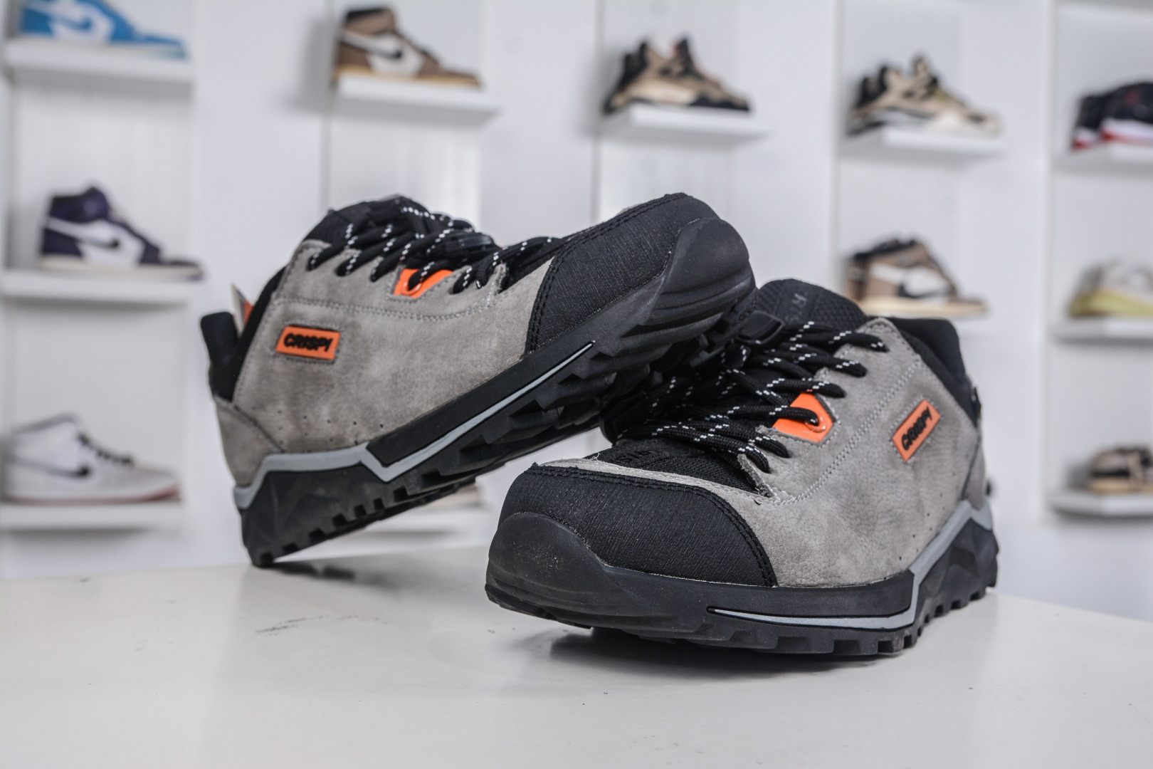 220 ECRISPI Monaco摩纳哥登山鞋 意大利户外防水徒步登山鞋春夏男女摩纳哥登山靴GTX 该款徒步鞋-Chinese UA Cheap High Quatity Brand Clothes Bags handbags Sneakers wholesale wholesaler seller from China Factory suppliers Fashion Clothing Shoes best Quality Beautiful Price 220 ECRISPI Monaco摩纳哥登山鞋 意大利户外防水徒步登山鞋春夏男女摩纳哥登山靴GTX 该款徒步鞋