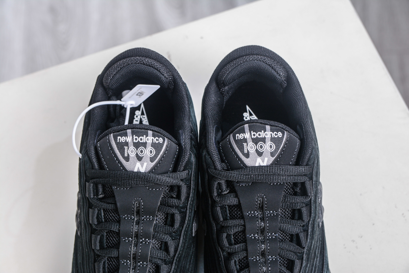 240 T版纯原 New Balance M1000 NB新百伦系列低帮复古老爹风休闲运动慢跑鞋 M1000LA