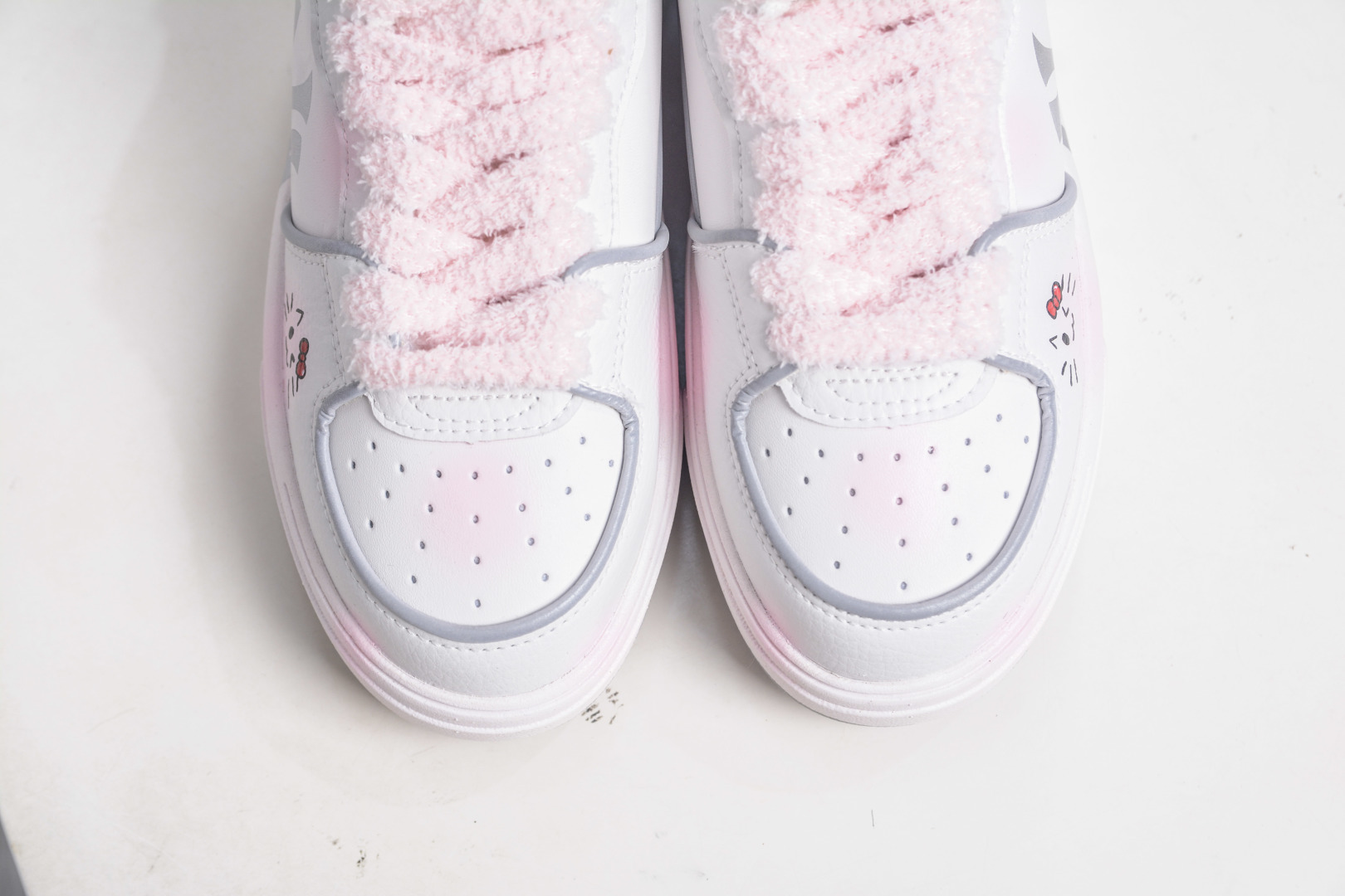 MLB Chunky Liner Sneakers - Pink Kitty Edition, Graffiti Custom Color, Daddy Style 9 cmp i1758815440073 6593 0 8