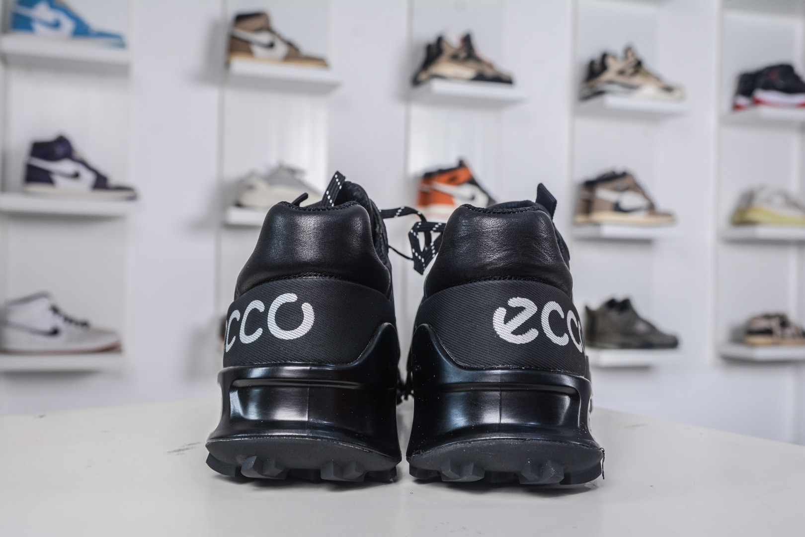 ECCO Men's Biom 2.1 Leather Sneakers - Lightweight, Flexible, and Durable 2 cmp i1758815532436 6350 0 1
