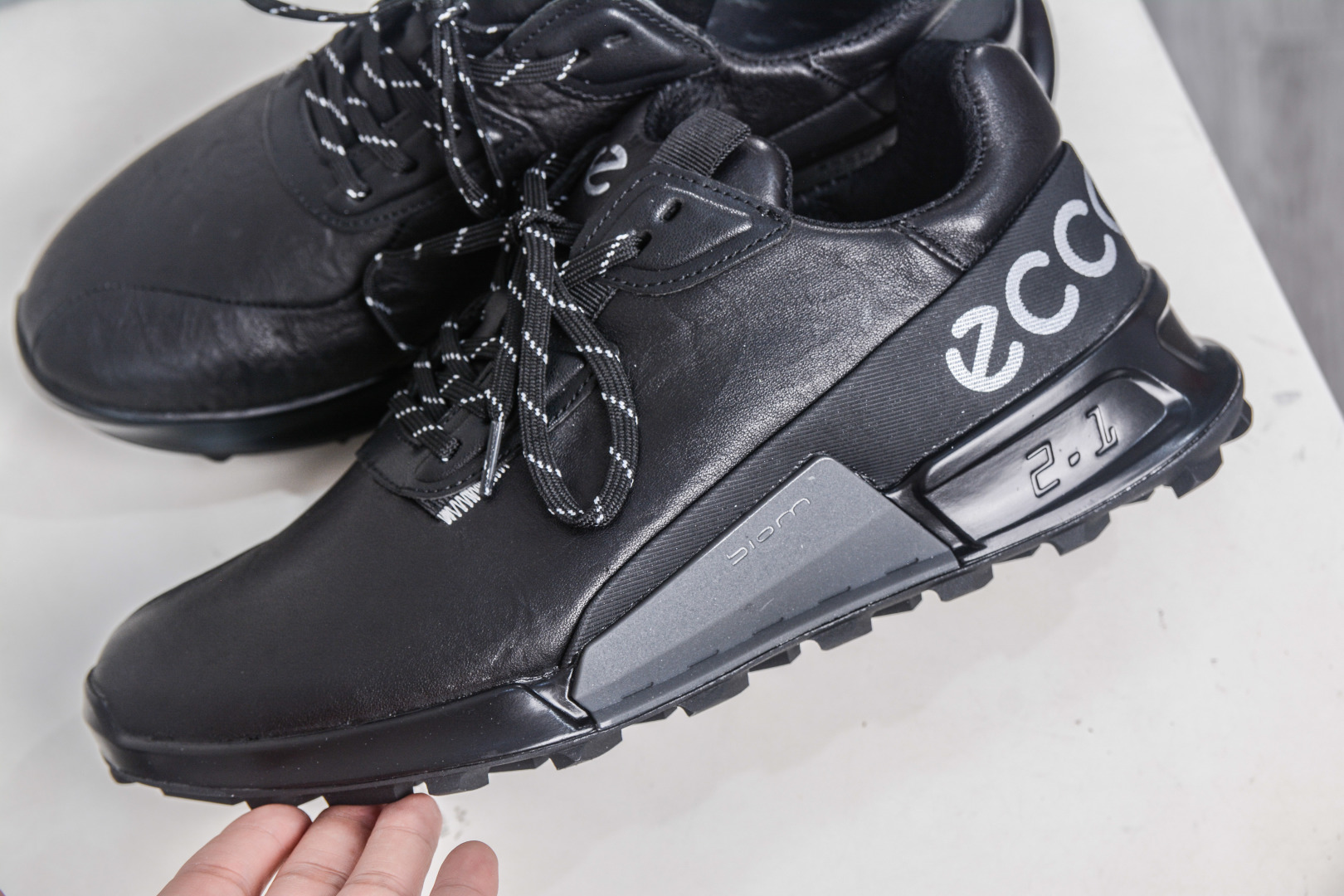 ECCO Men's Biom 2.1 Leather Sneakers - Lightweight, Flexible, and Durable 7 cmp i1758815533647 8002 0 6