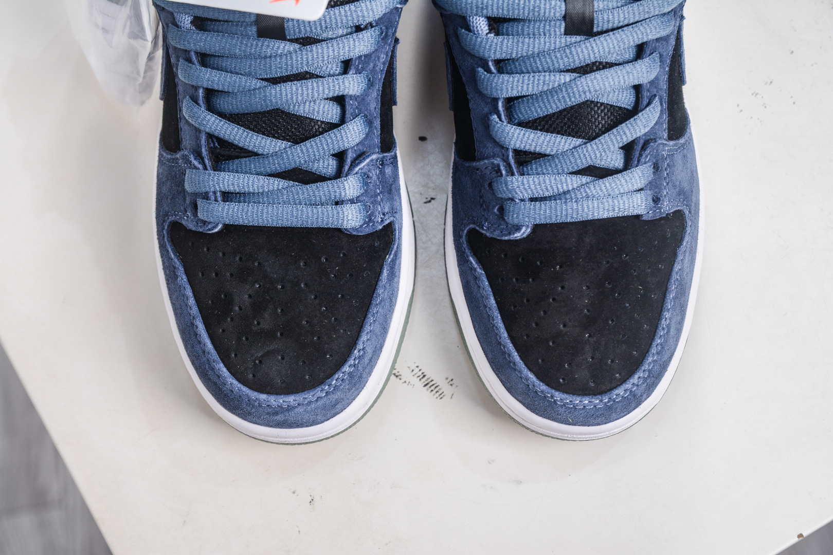 Nike Dunk SB 'Rabbit Doll 2.0' Grey Black Sneakers HF3063-002 10 cmp i1758815764754 5836 0 8