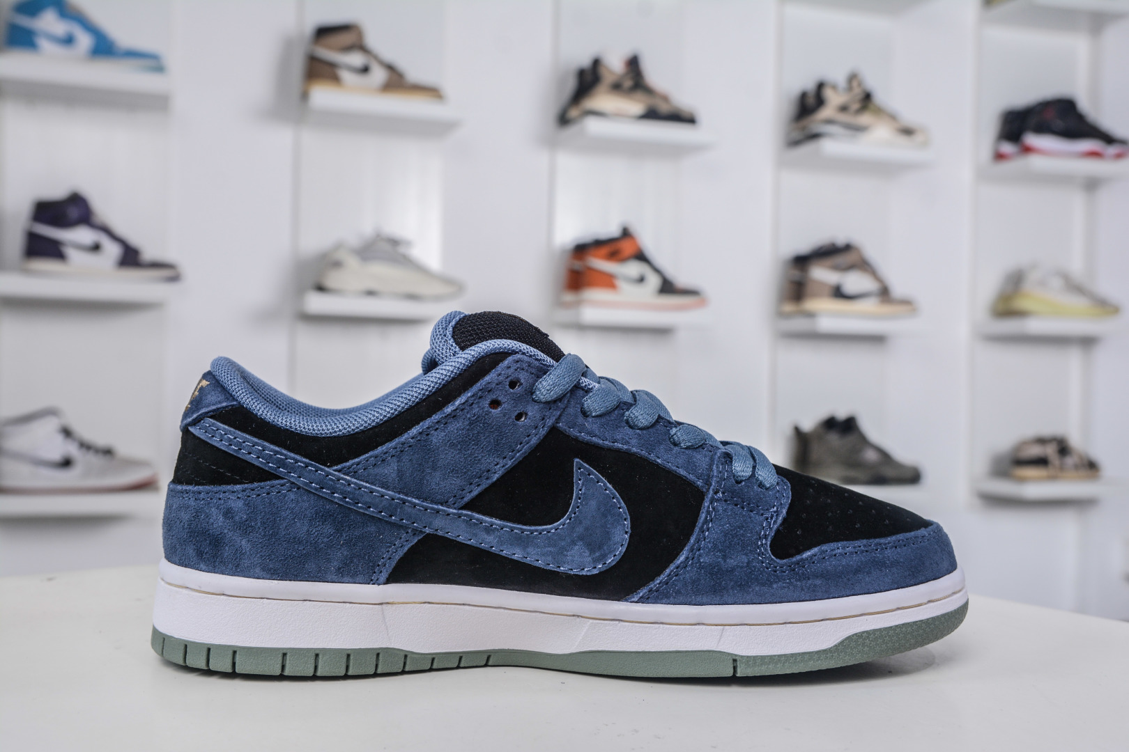 Nike Dunk SB 'Rabbit Doll 2.0' Grey Black Sneakers HF3063-002 4 cmp i1758815764754 7178 0 2