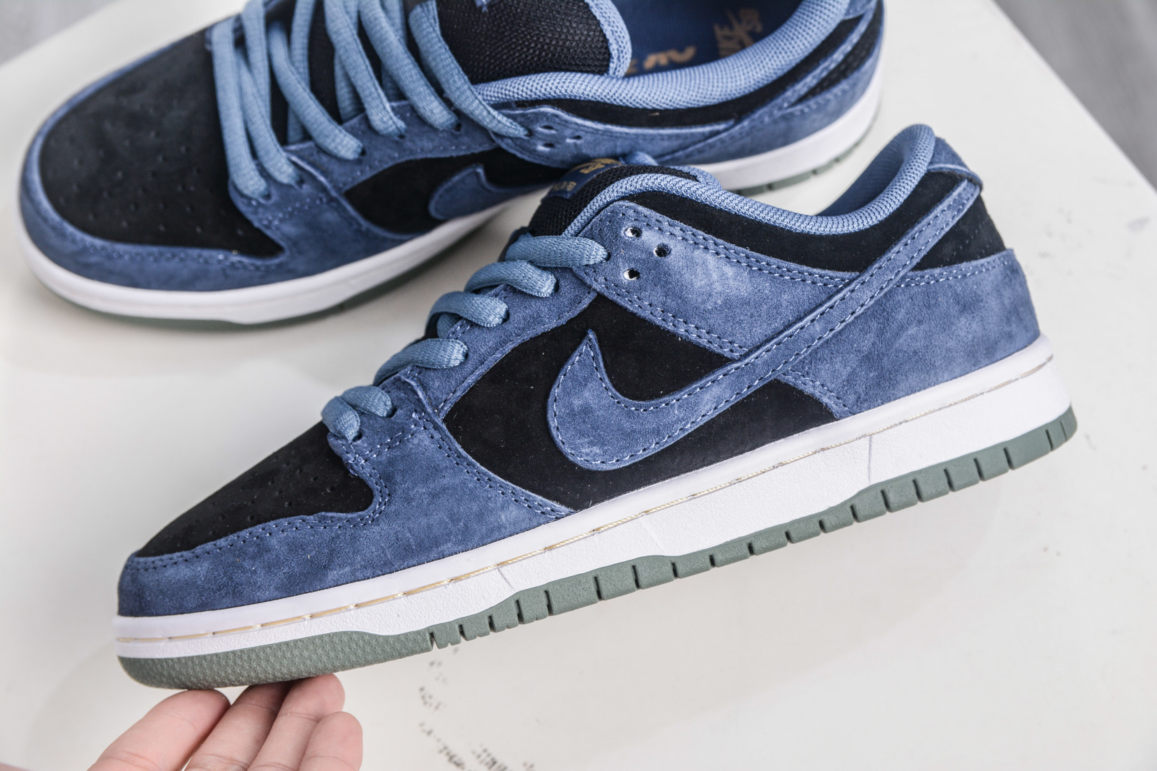 Nike Dunk SB 'Rabbit Doll 2.0' Grey Black Sneakers HF3063-002 8 cmp i1758815765881 524 0 6