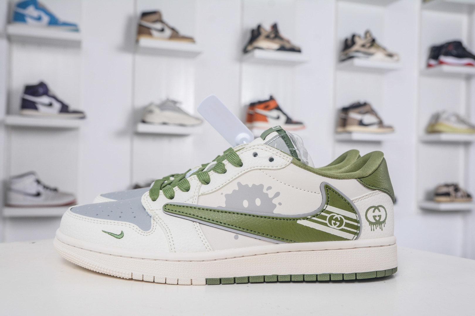 TS x Air Jordan 1 Low Gucci Custom Sneakers - Fashionable Comfort & Style 1 cmp i1758816006108 4165 0 0