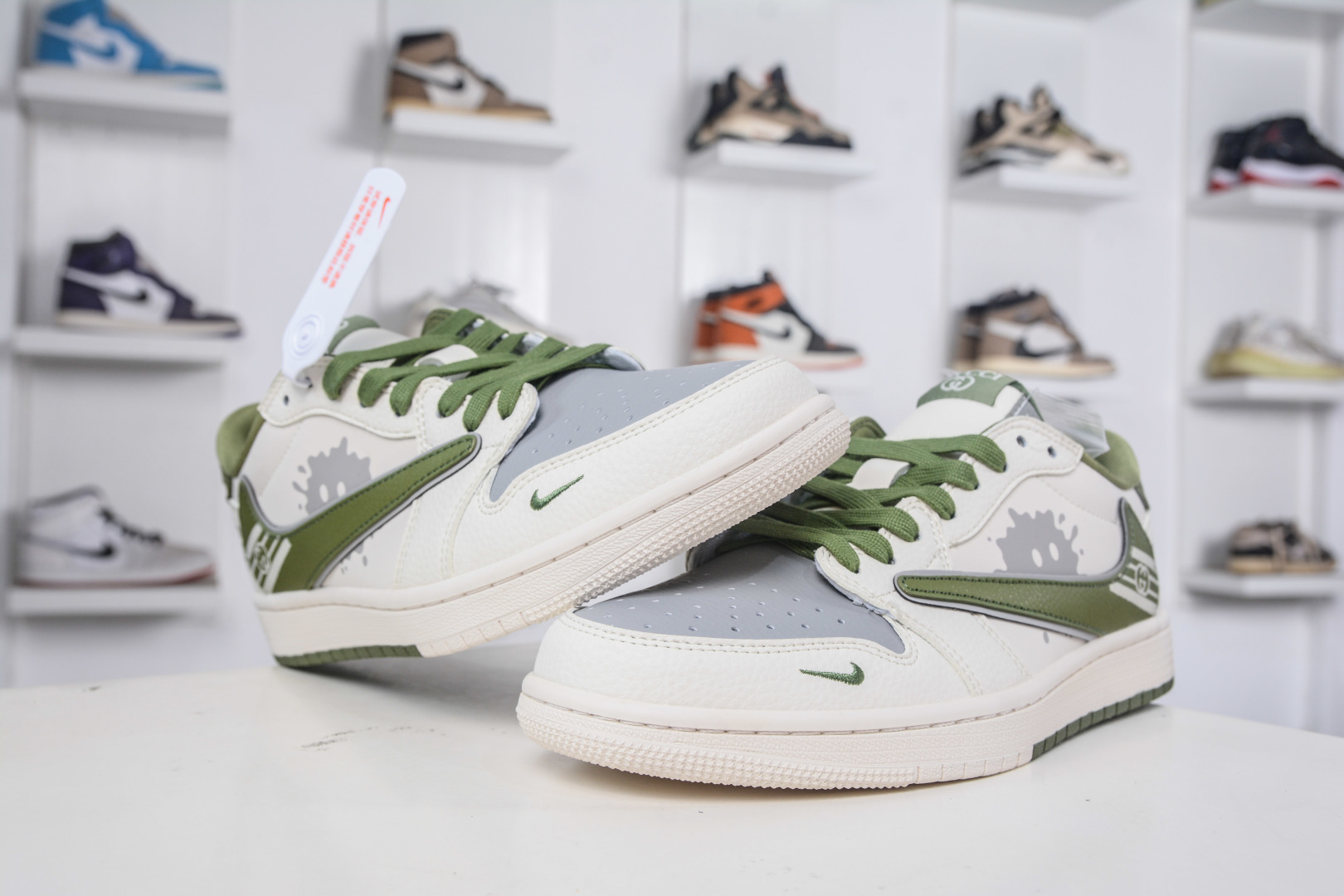 TS x Air Jordan 1 Low Gucci Custom Sneakers - Fashionable Comfort & Style 4 cmp i1758816006109 5470 0 3