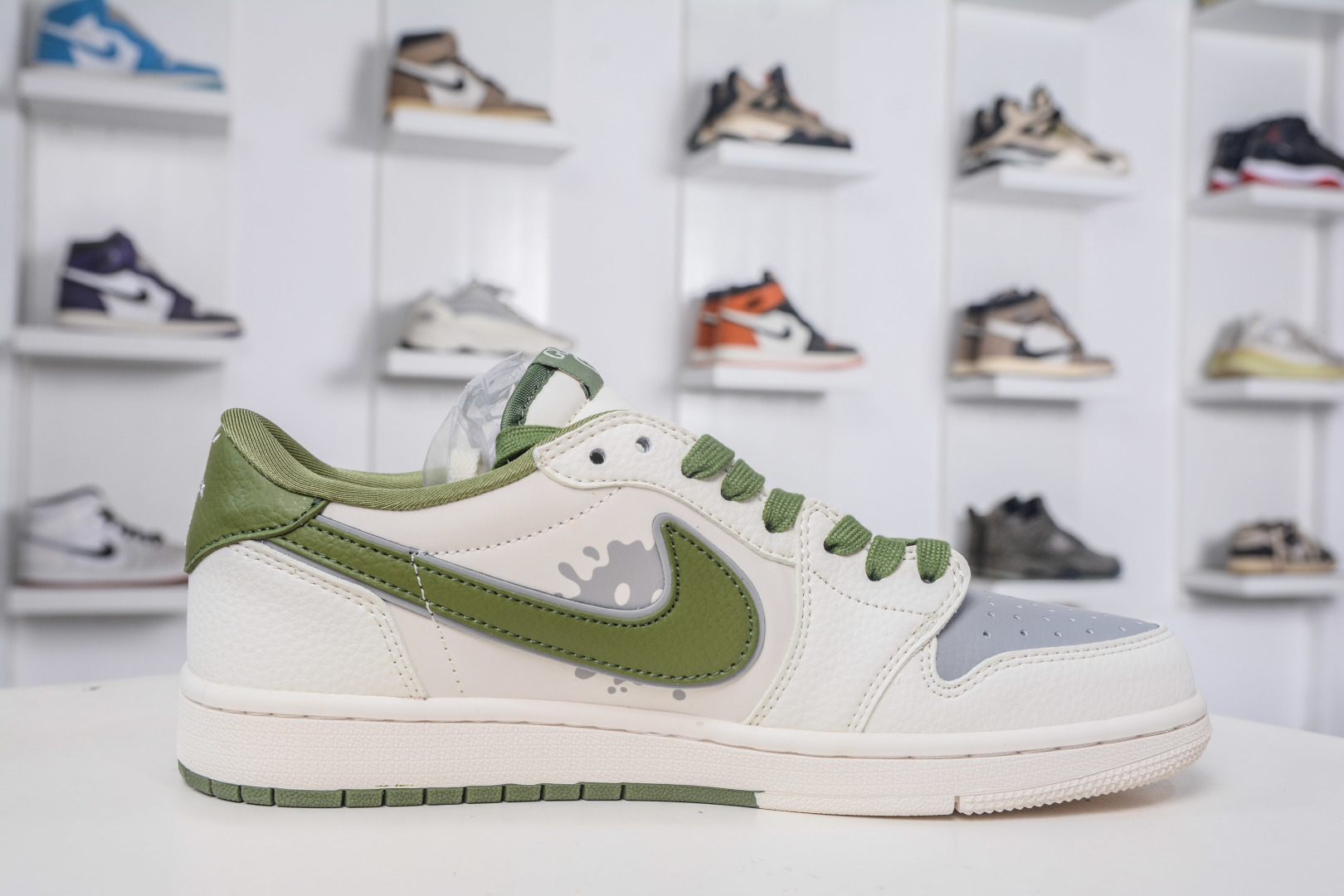 TS x Air Jordan 1 Low Gucci Custom Sneakers - Fashionable Comfort & Style 3 cmp i1758816007110 1953 0 2