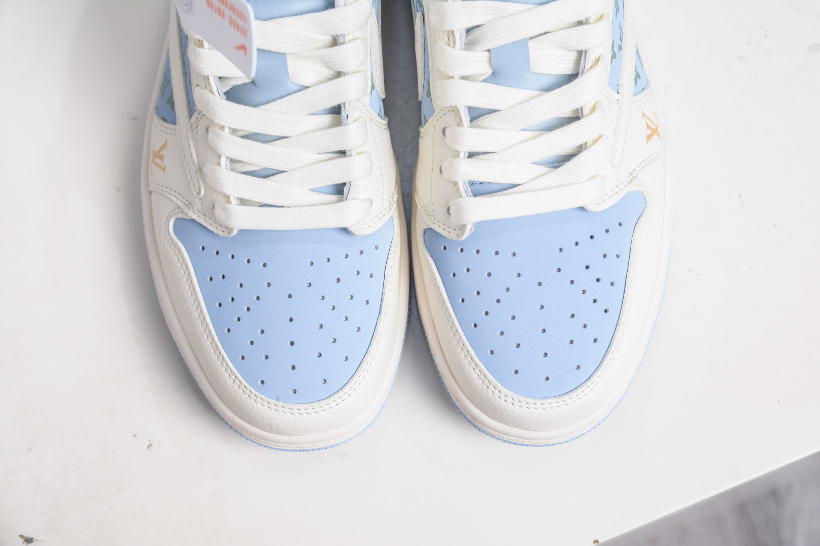 TS x Air Jordan x Louis Vuitton Air Jordan 1 Low - Light Blue Custom Shoes 9 cmp i1758816083930 1350 0 8