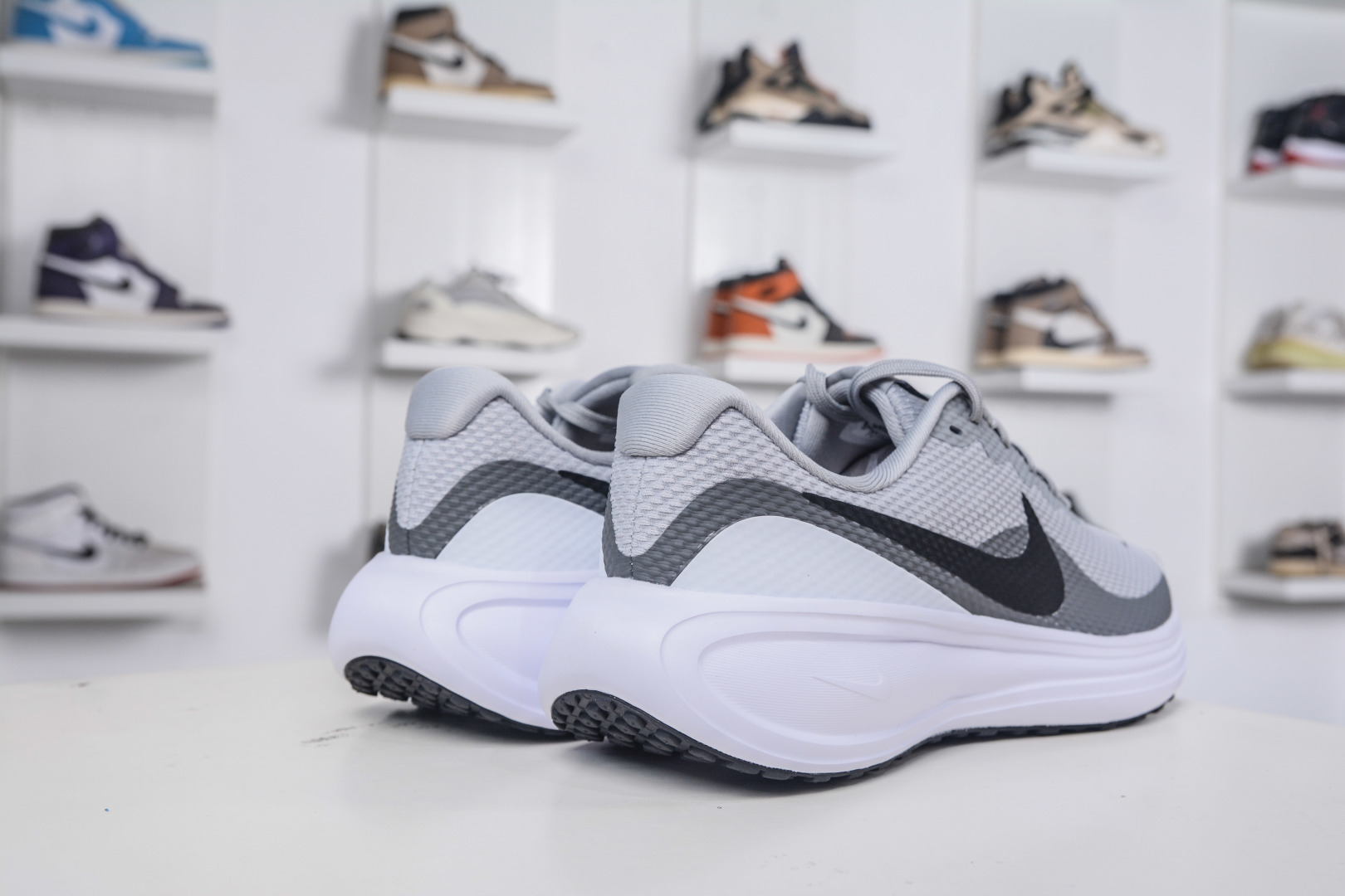 Nike Revolution 8 Running Shoes Lightweight Mesh Breathable HJ9198-004 7 cmp i1758816539213 7887 0 5
