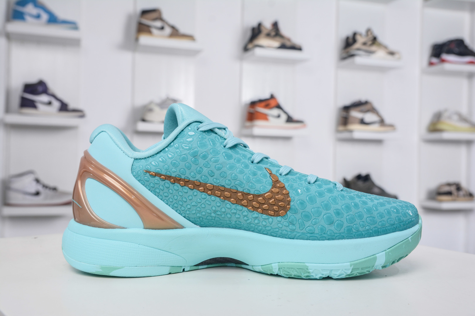 Kobe VI Protro Retro Basketball Shoes - Performance & Style - Turquoise 4 cmp i1758816702677 9990 0 2