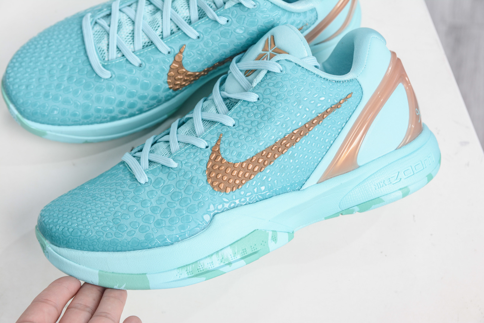 Kobe VI Protro Retro Basketball Shoes - Performance & Style - Turquoise 8 cmp i1758816703631 3137 0 6