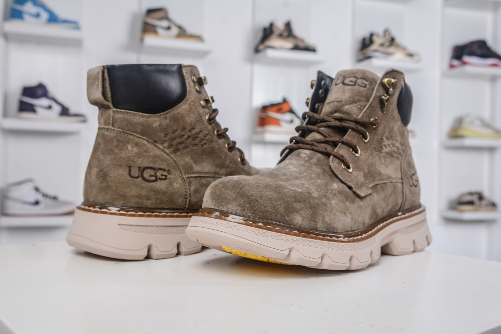 UGG Men's Tasman Weather Hybrid Boots - Stylish and Durable Winter Footwear 4 cmp i1758816833843 5526 0 3