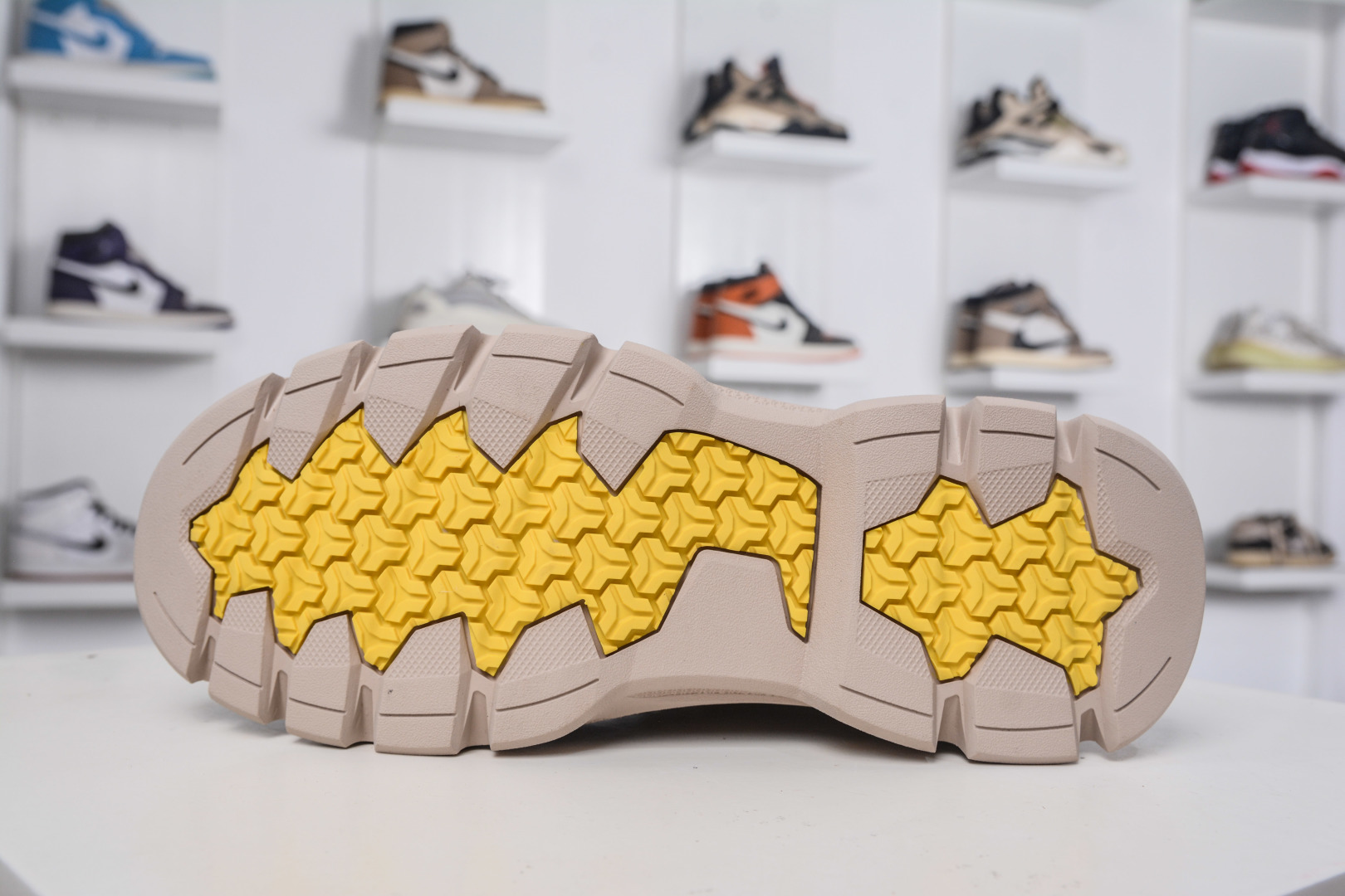 UGG Men's Tasman Weather Hybrid Boots - Stylish and Durable Winter Footwear 5 cmp i1758816835460 5987 0 4