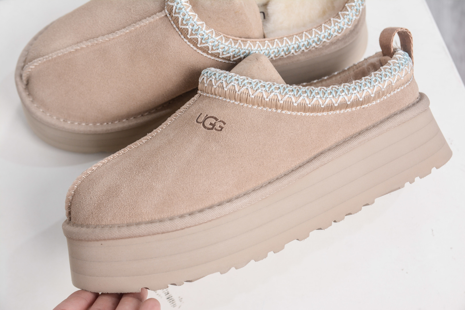 UGG Women's Tasman Platform Slipper, Chestnut Suede, Warm and Cozy, Sizes 5-10 7 cmp i1758816887284 510 0 6
