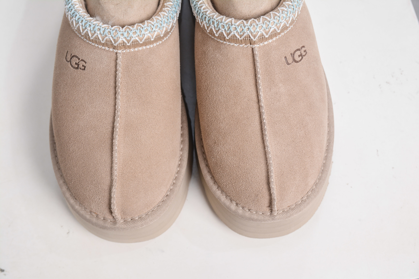 UGG Women's Tasman Platform Slipper, Chestnut Suede, Warm and Cozy, Sizes 5-10 9 cmp i1758816887284 6833 0 8