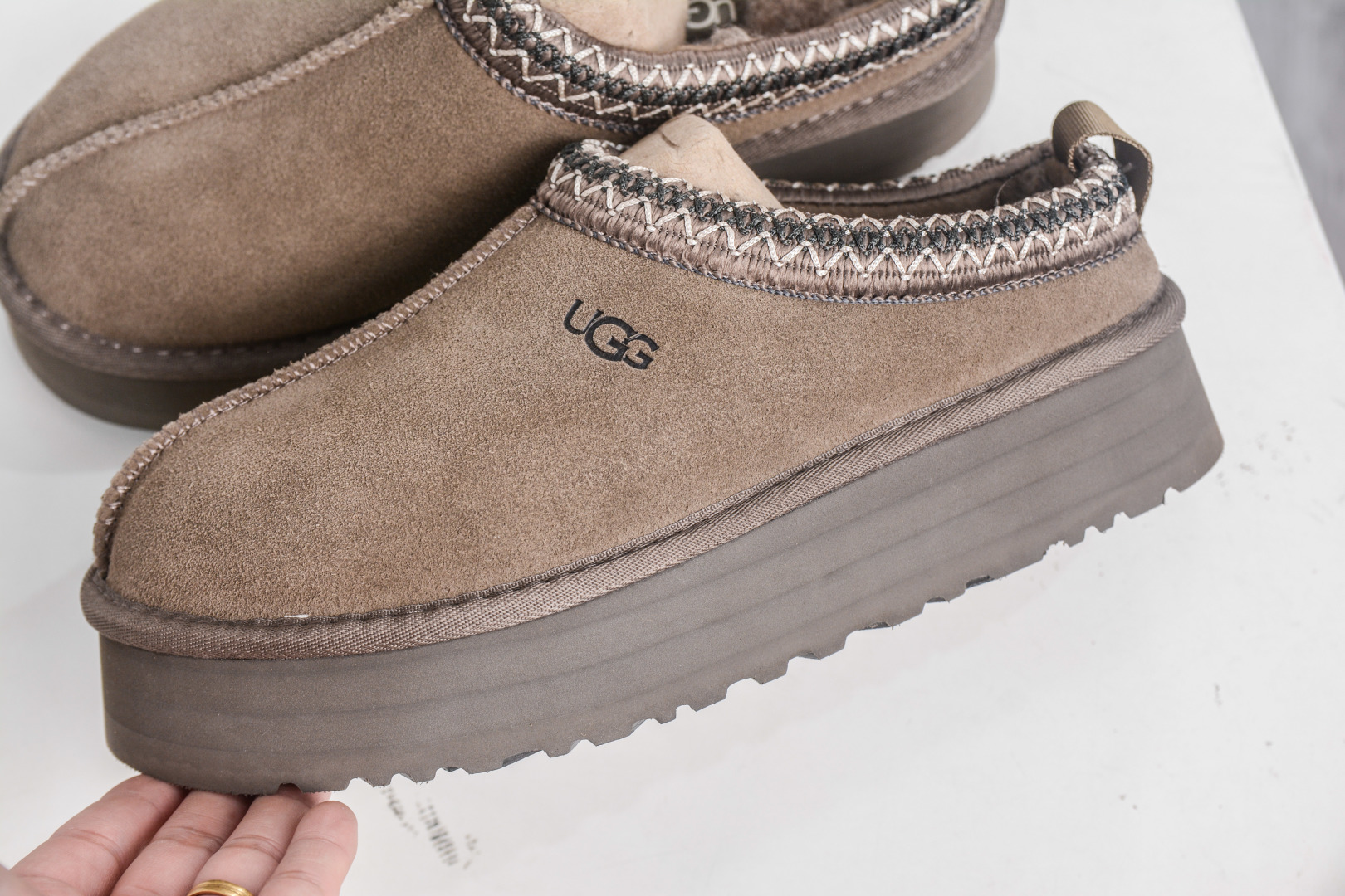 UGG Women's Tasman Mule Slipper - Chestnut Suede, Warm & Comfortable 8 cmp i1758816938959 1319 0 6