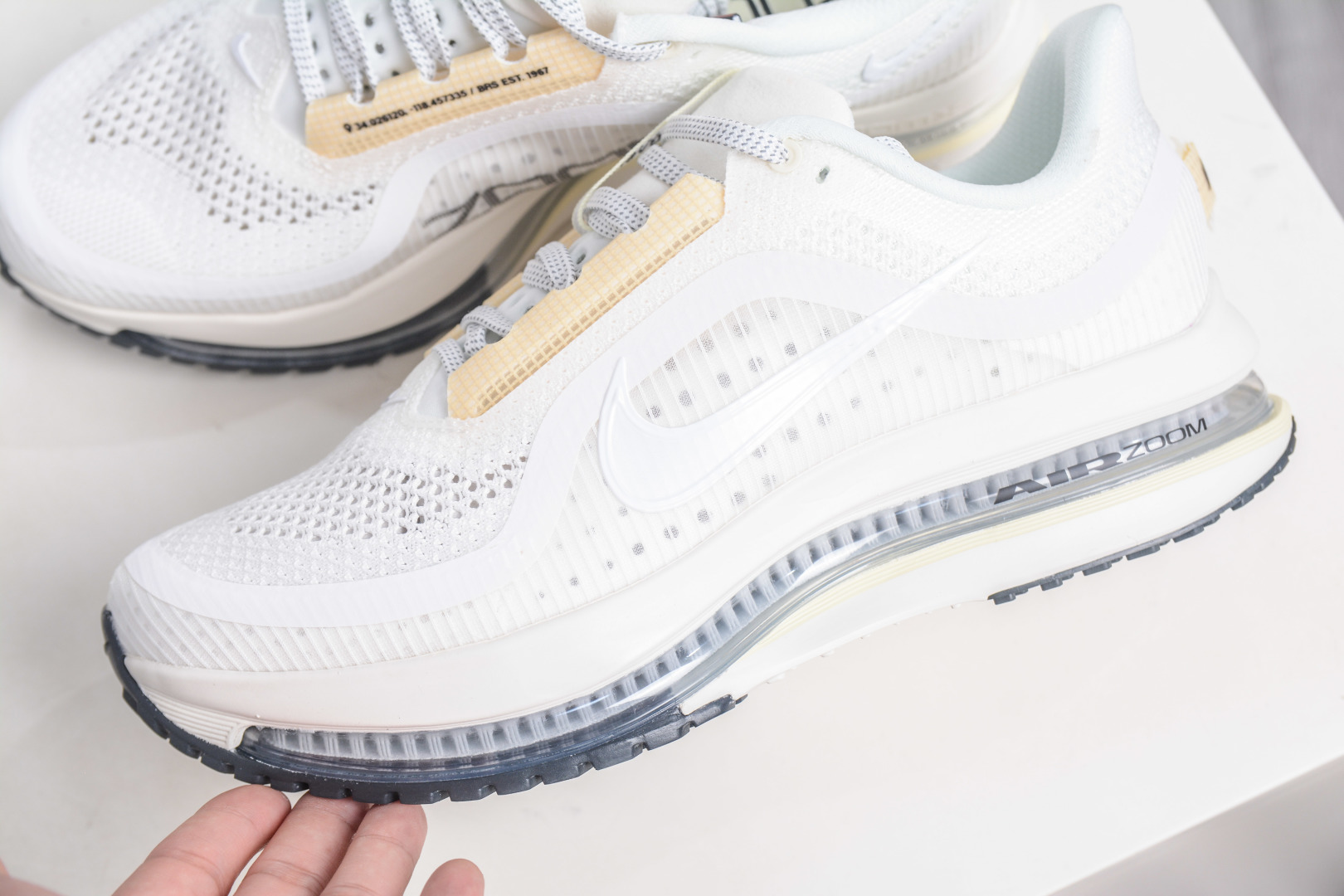 NK Pegasus Premium Run Series Full Palm Cushion Fiber Running Shoes 8 cmp i1758908197705 7314 0 6
