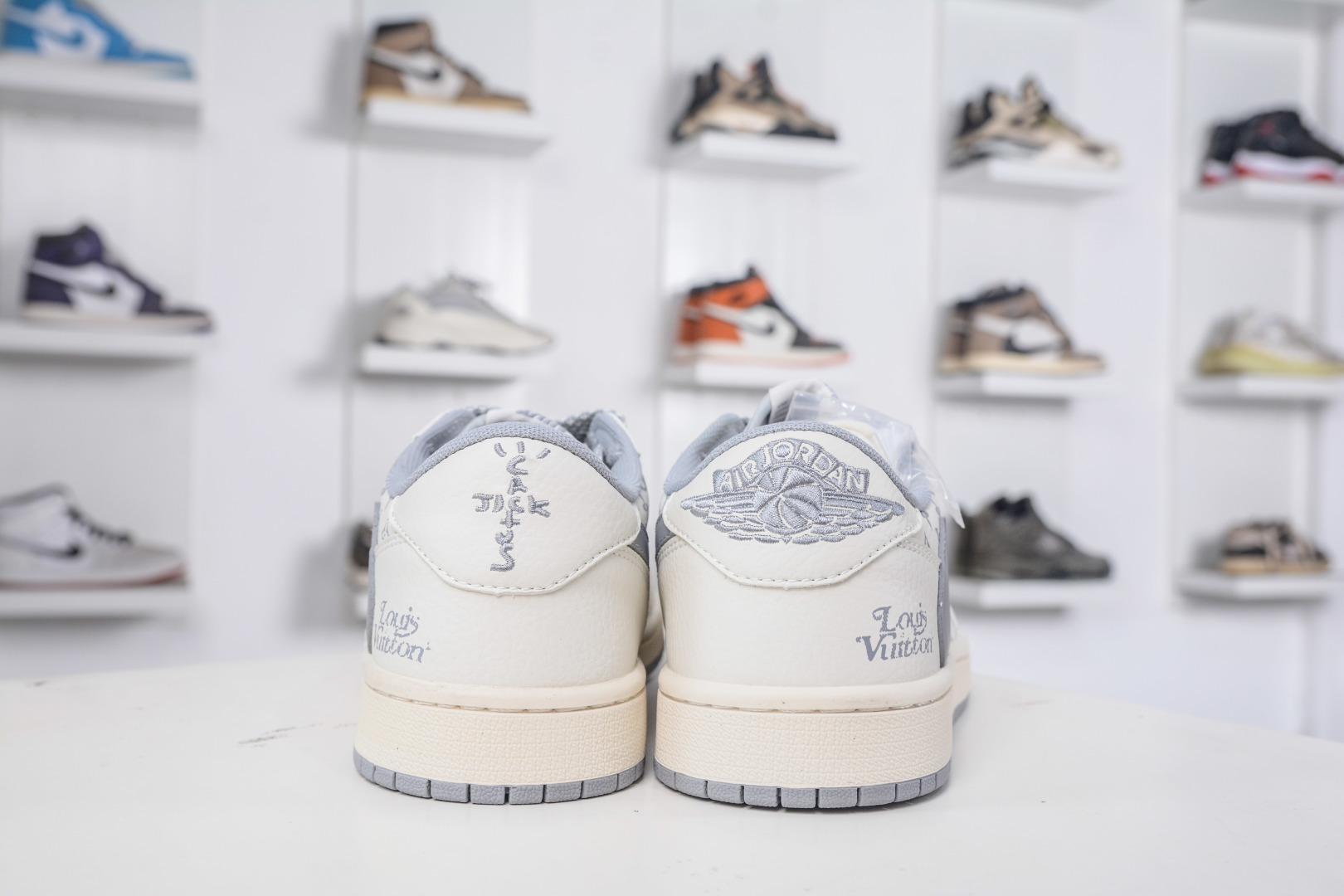 TS x Air Jordan x Louis Vuitton Air Jordan 1 Low - White/Grey/Red 2 cmp i1758908542988 6736 0 1