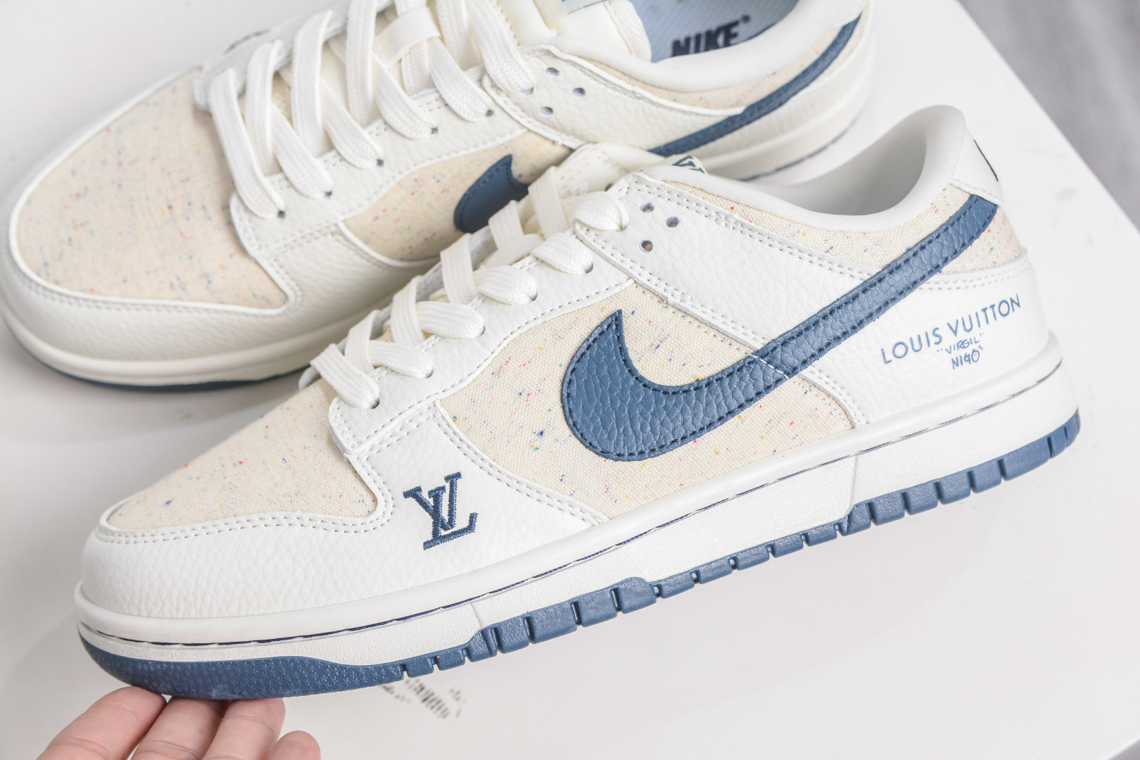 Nike SB Dunk Low x Louis Vuitton Cream Blue Sneakers 8 cmp i1758908617917 1513 0 6
