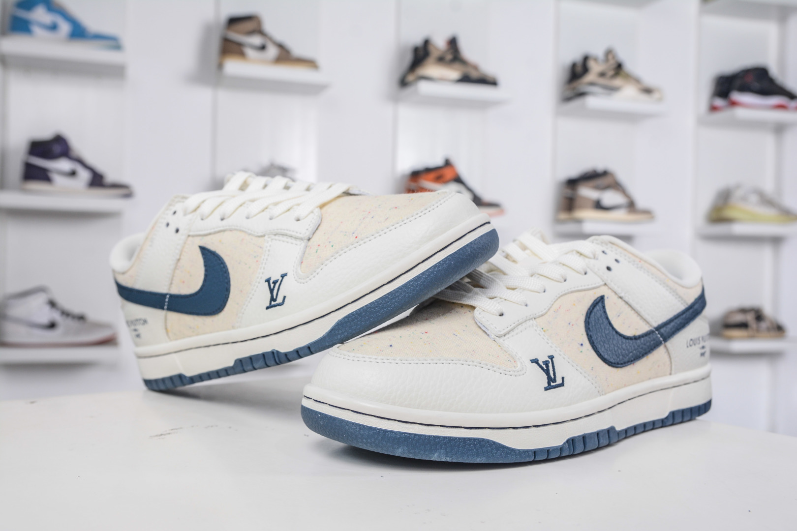 Nike SB Dunk Low x Louis Vuitton Cream Blue Sneakers 7 cmp i1758908617918 9448 0 5
