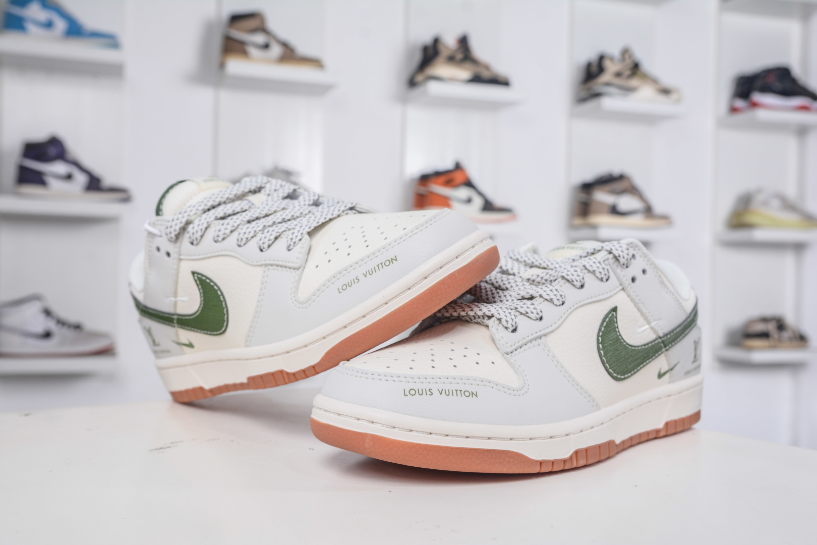 Nike SB Dunk Low x Louis Vuitton White Matcha Green - Premium Quality 5 cmp i1758908724022 7047 0 3