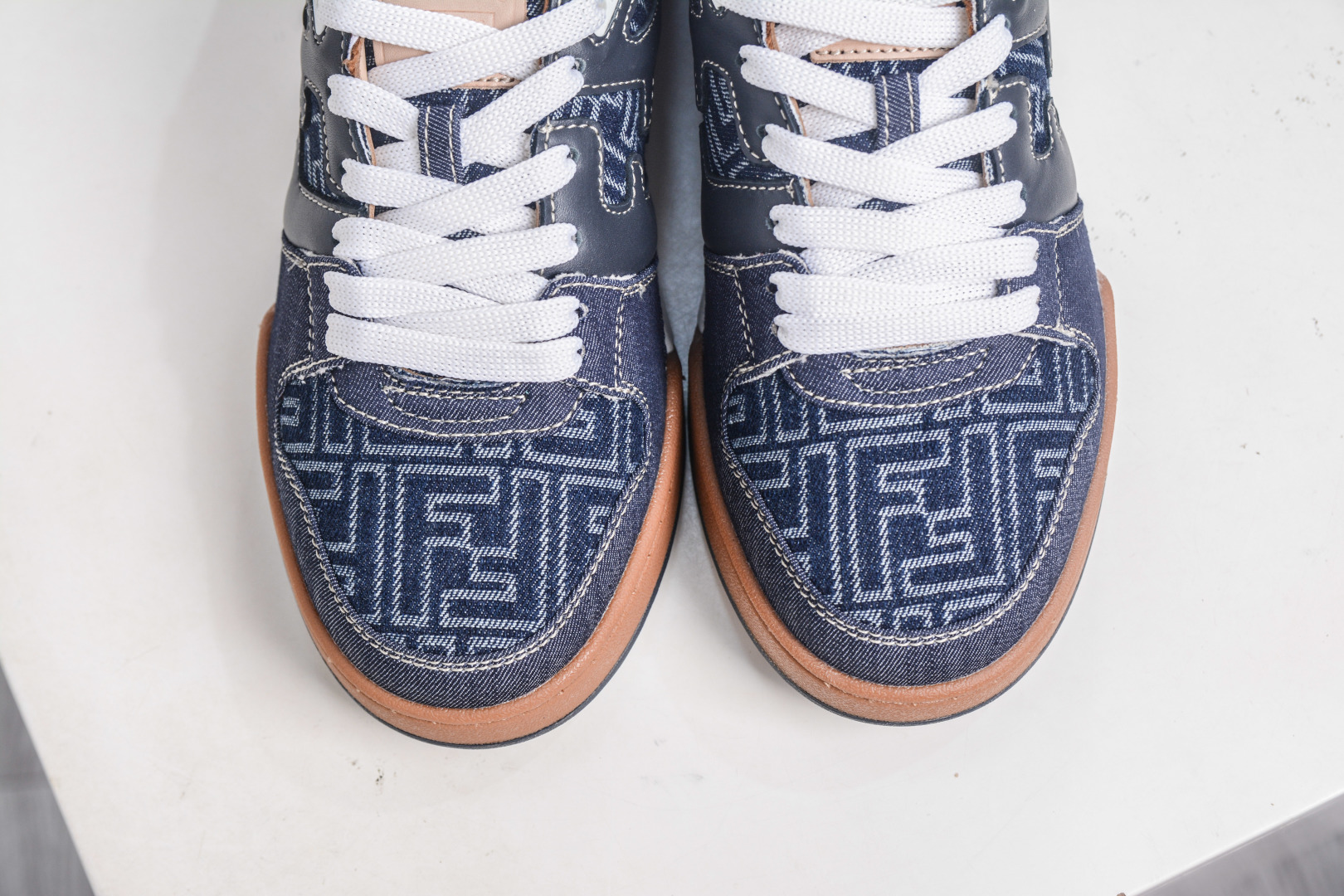 Fendi Match Low-Top Sneakers - Round Toe, Thick Sole, Couple Casual Shoes 10 cmp i1758909003272 9761 0 8