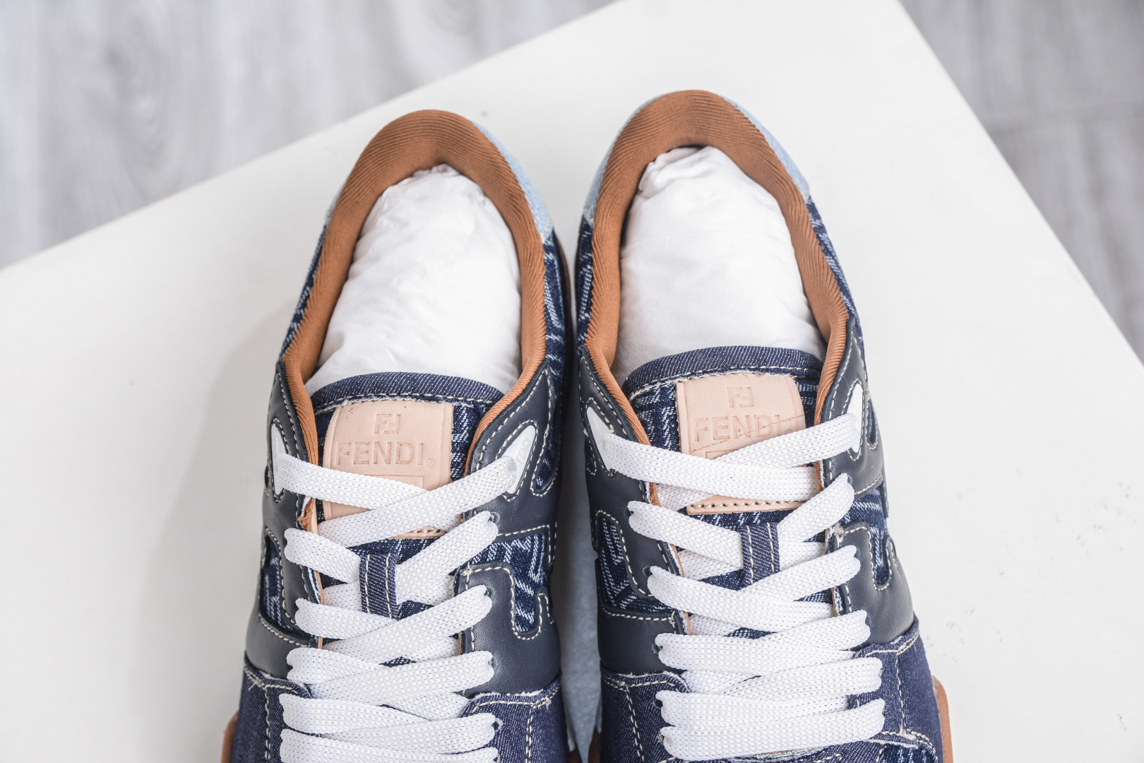 Fendi Match Low-Top Sneakers - Round Toe, Thick Sole, Couple Casual Shoes 9 cmp i1758909004878 9847 0 7