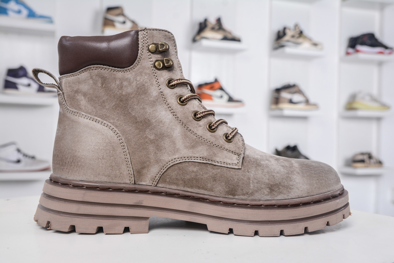 CAT Men's Classic Leather Work Boots, Durable & Stylish, Autumn/Winter Fashion 4 cmp i1758909077633 9906 0 2