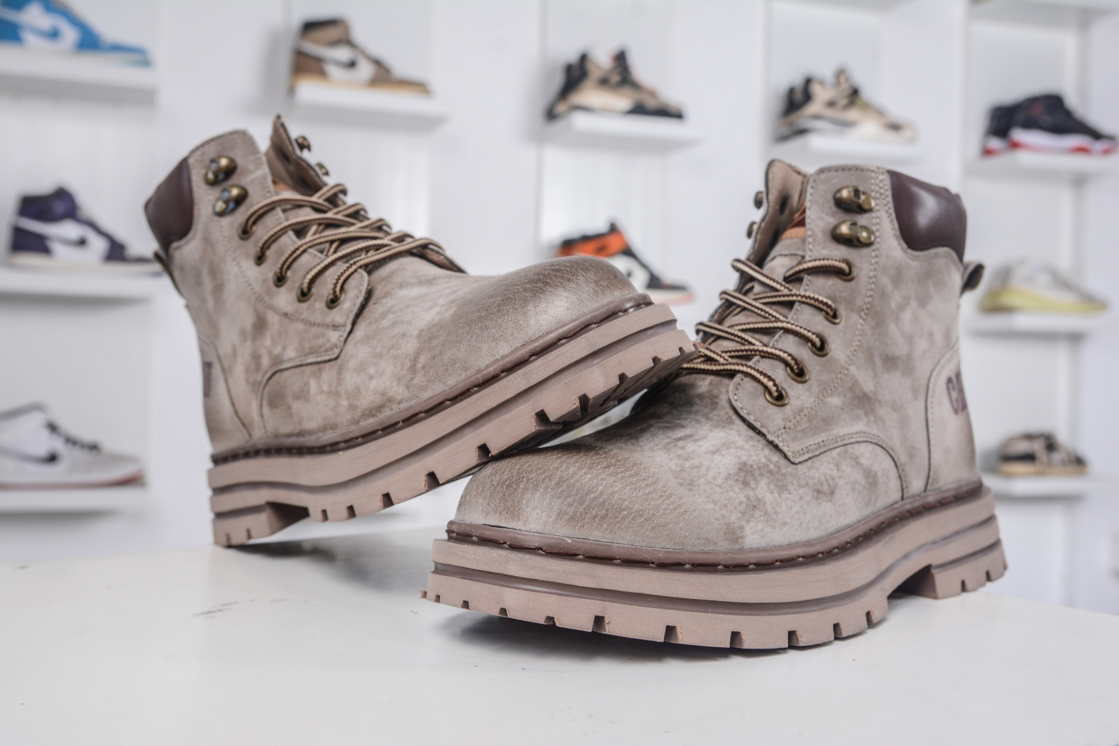 CAT Men's Classic Leather Work Boots, Durable & Stylish, Autumn/Winter Fashion 5 cmp i1758909078819 4507 0 3